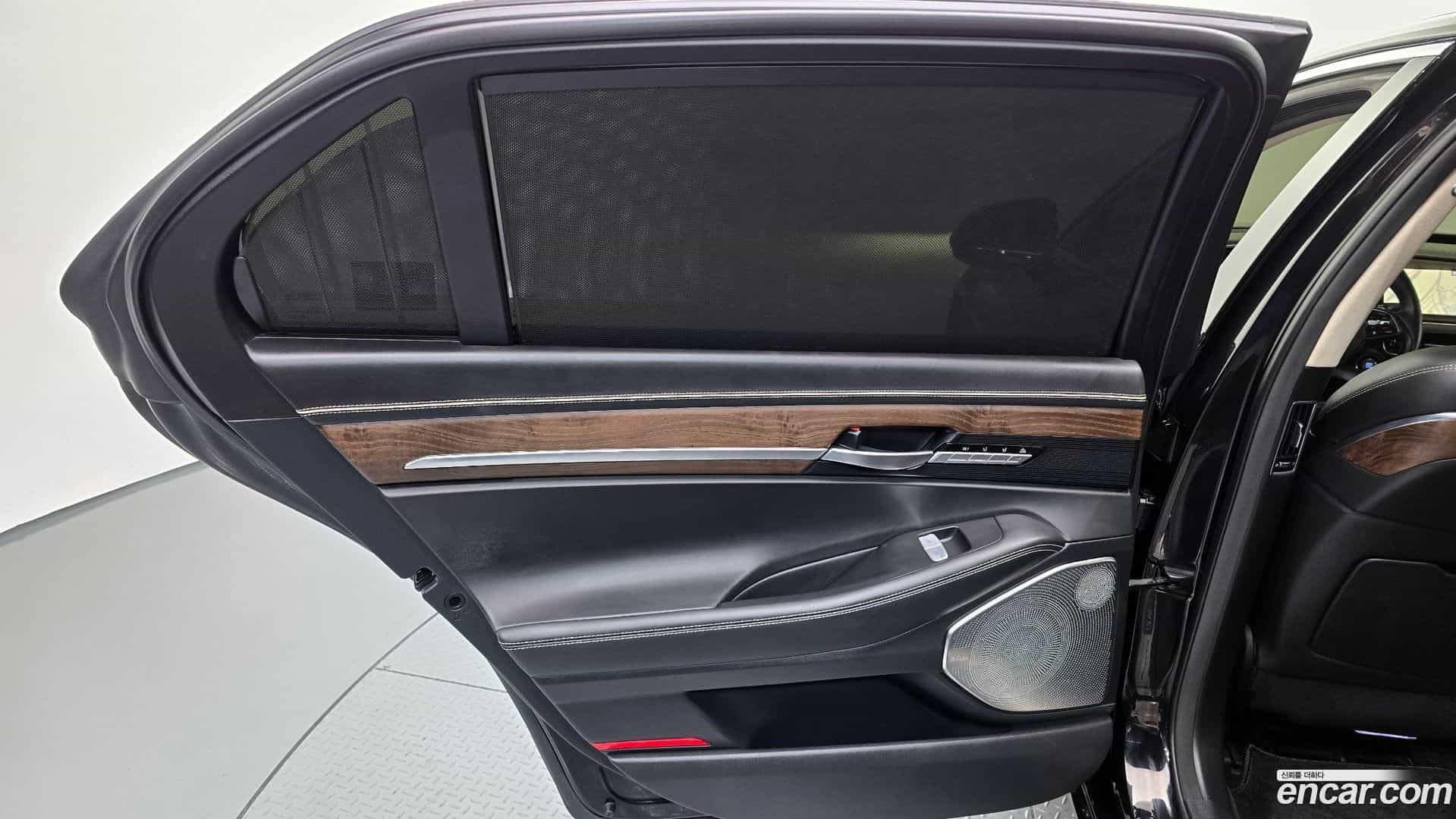 G90 Genesis 2019.11-INNER-035
