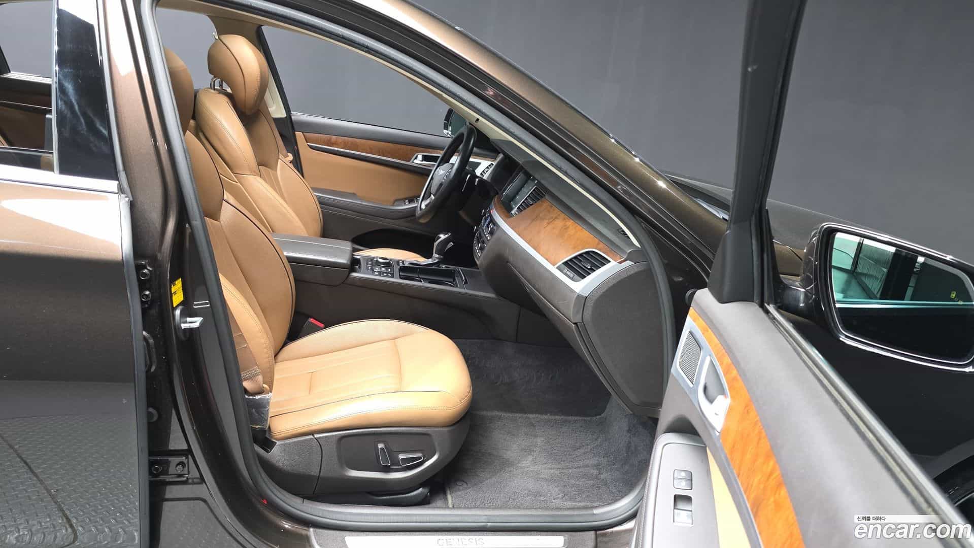 Genesis Hyundai 2014.6-OPTION-015