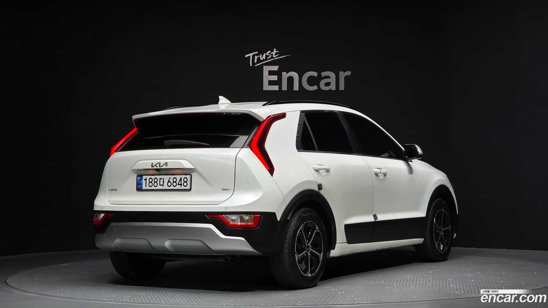 Niro Kia 2022.2-OUTER-002