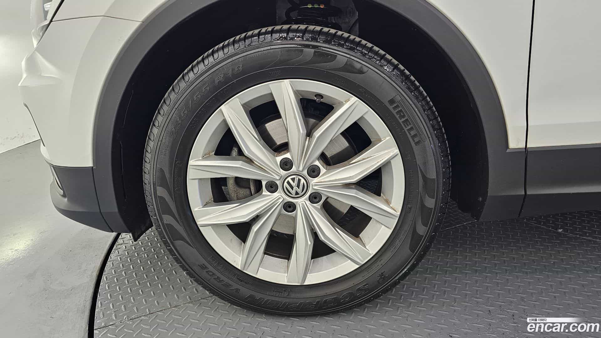 Tiguan Volkswagen 2020.2-OUTER-005