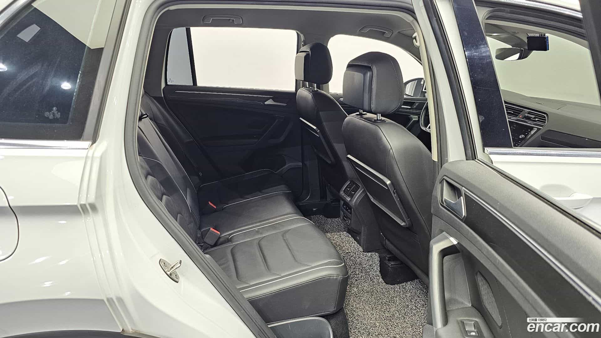 Tiguan Volkswagen 2020.2-OPTION-016