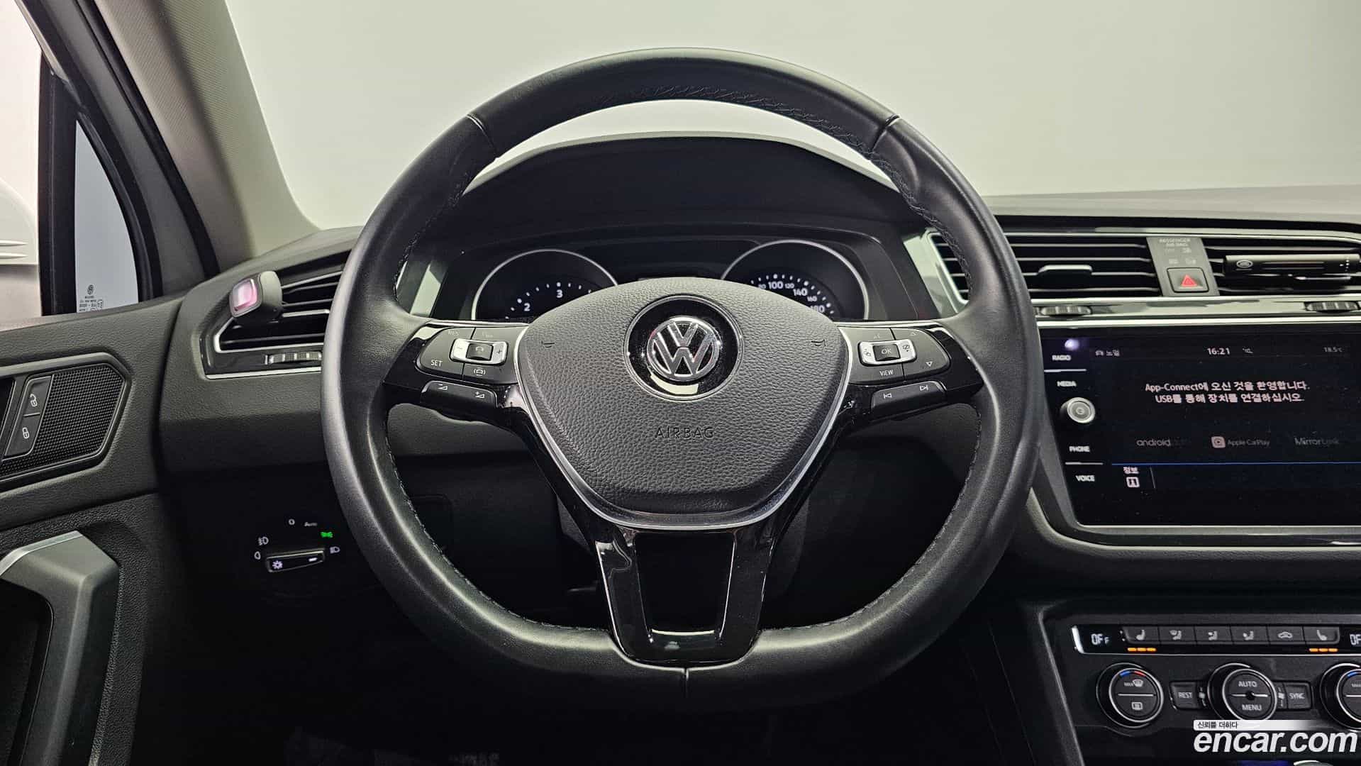 Tiguan Volkswagen 2020.2-OPTION-017