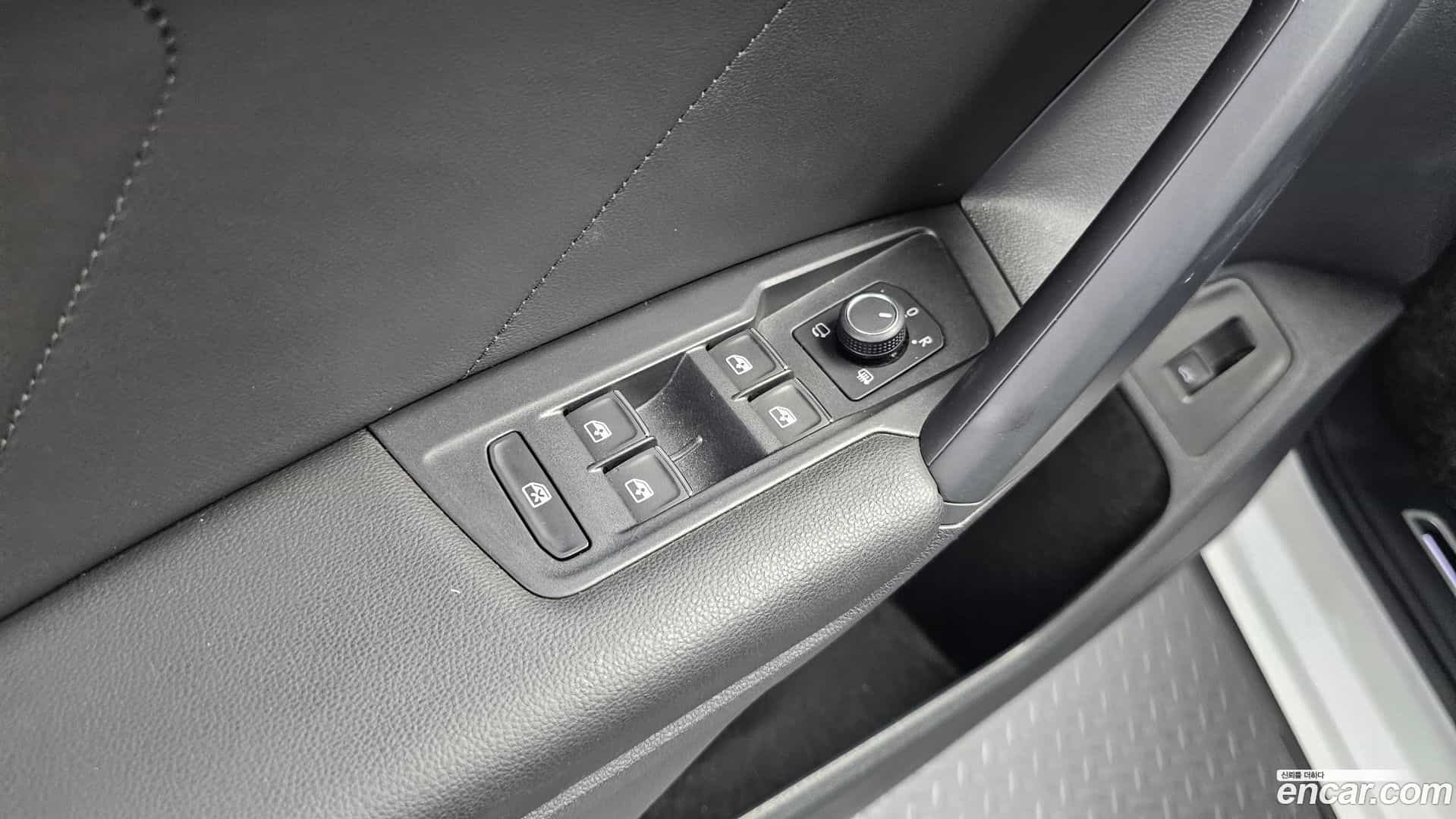 Tiguan Volkswagen 2020.2-OPTION-021