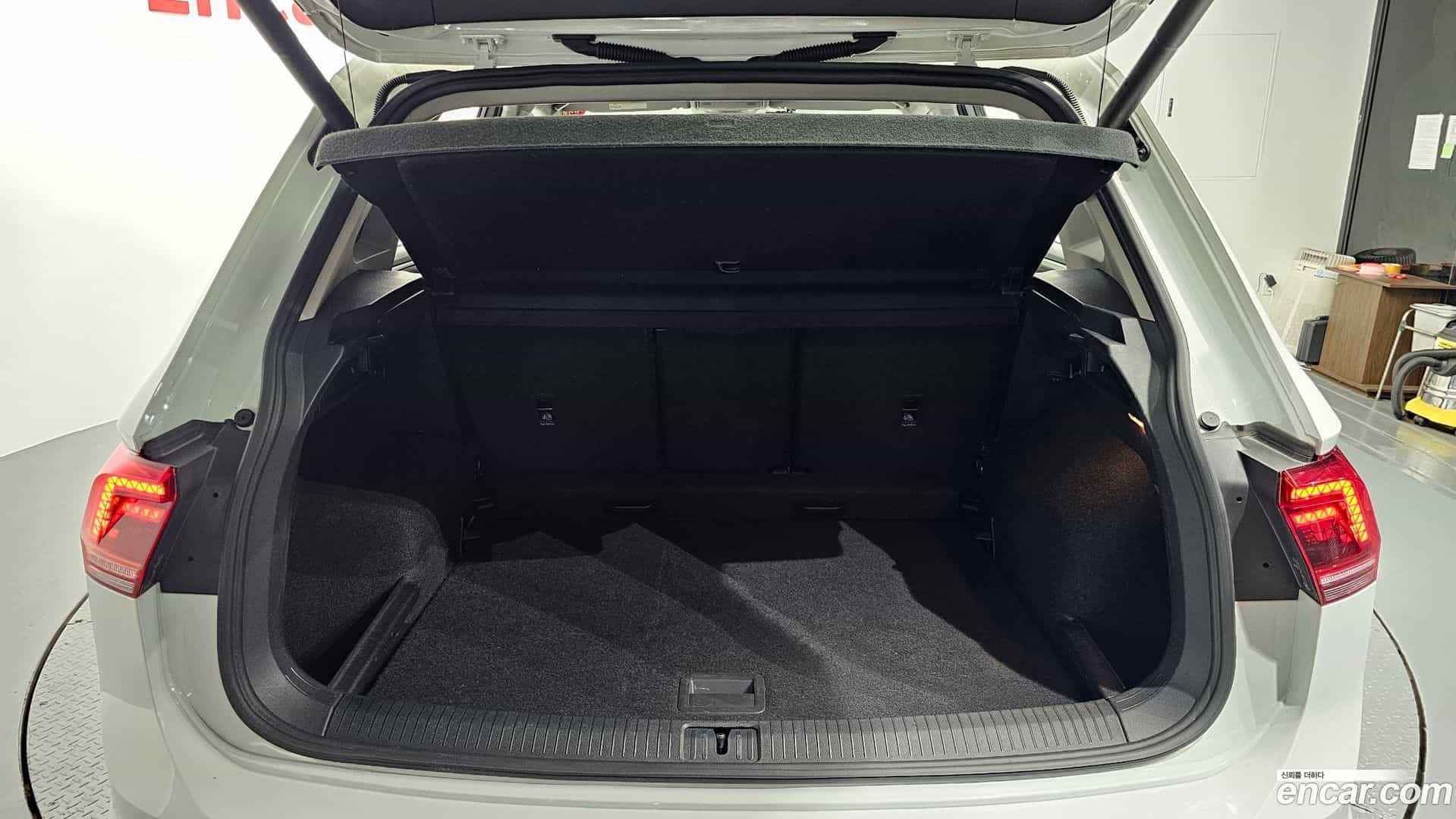 Tiguan Volkswagen 2020.2-OPTION-024