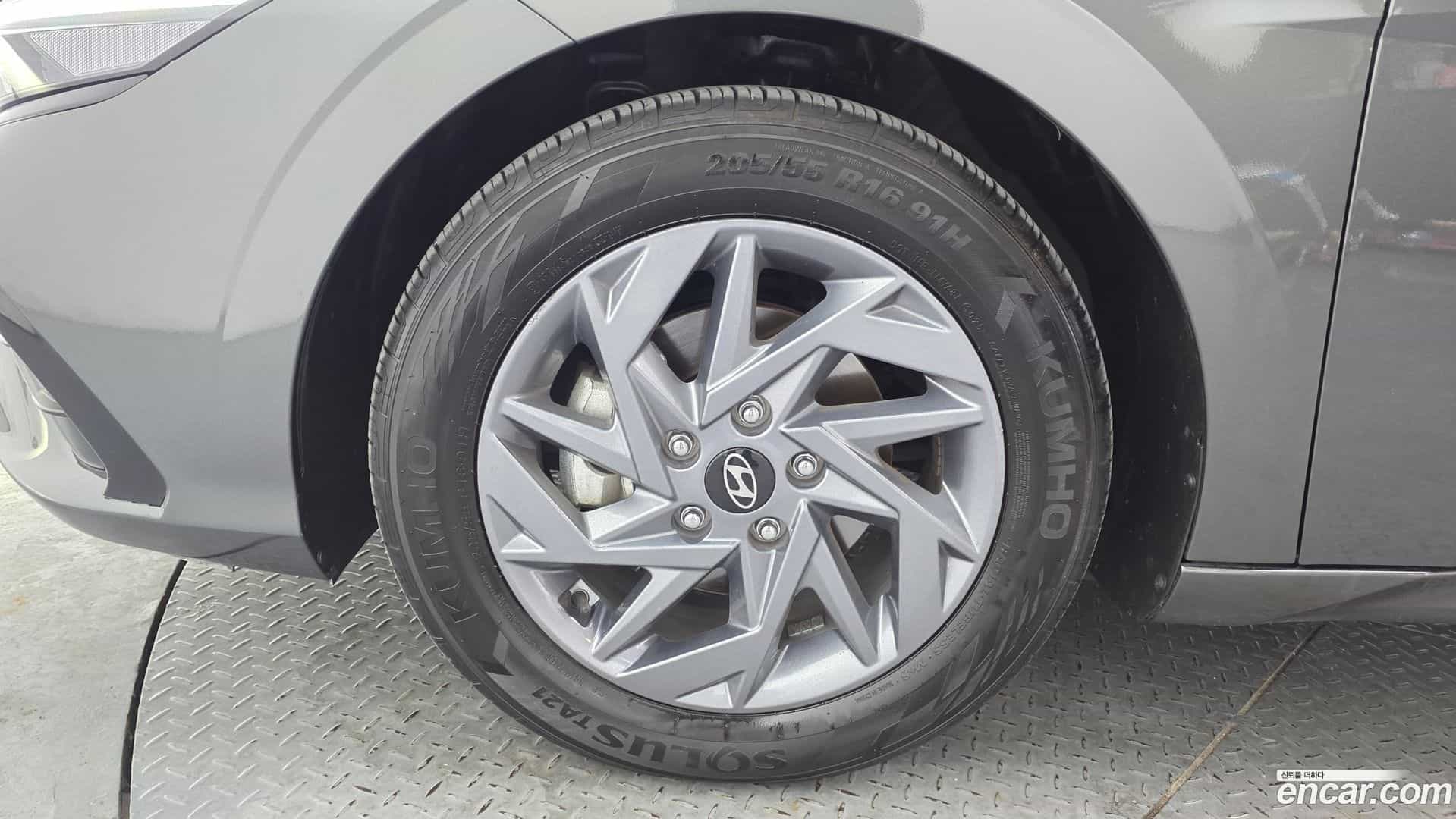AVANTE Hyundai 2024.0-OUTER-005