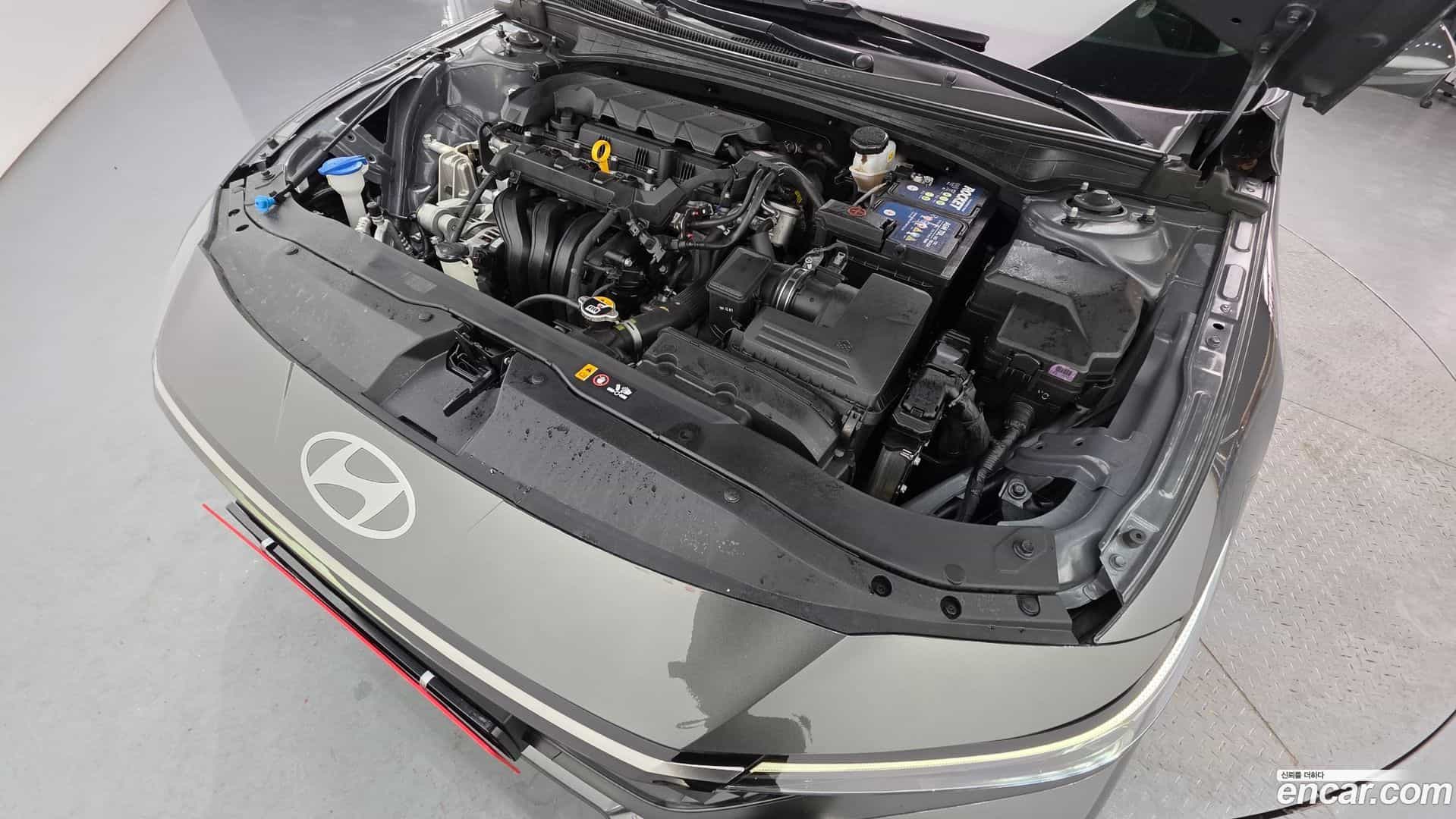 AVANTE Hyundai 2024.0-OUTER-006