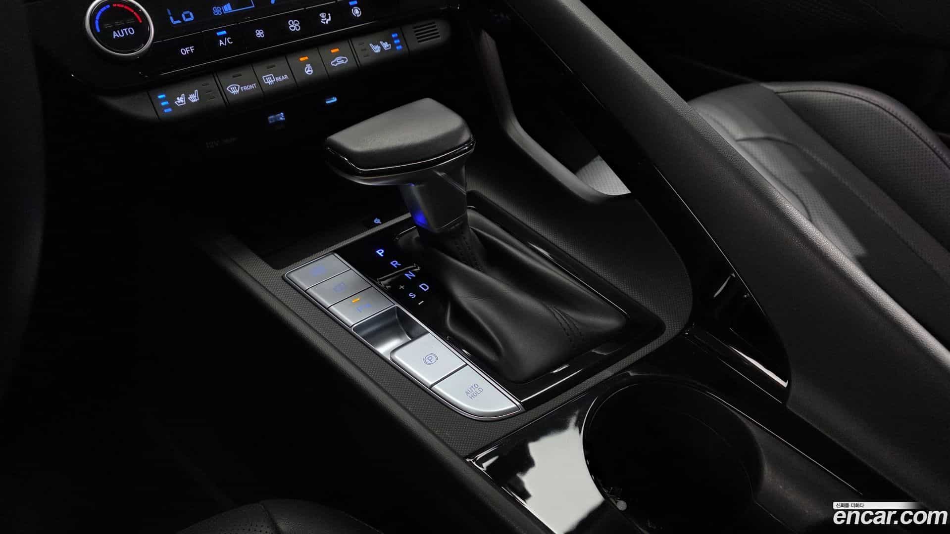 AVANTE Hyundai 2024.0-INNER-009
