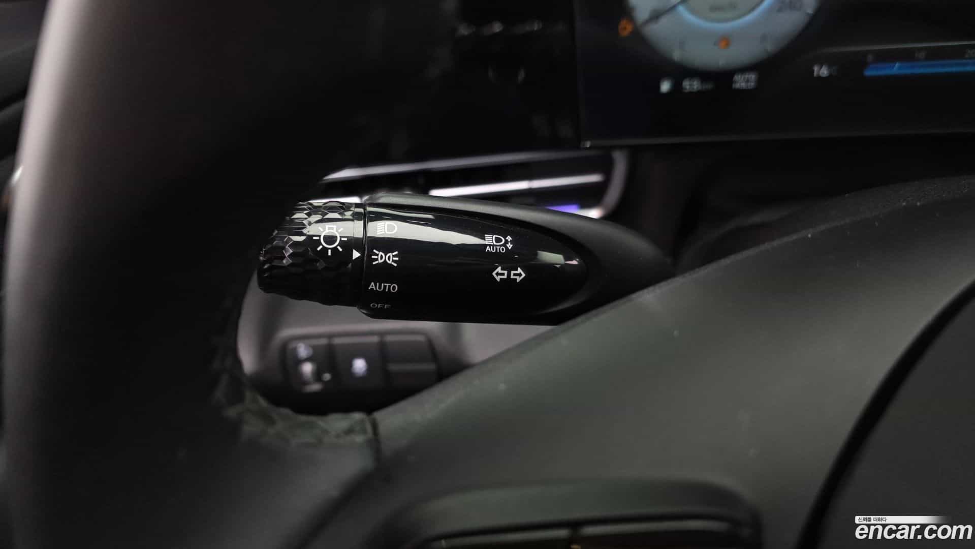 AVANTE Hyundai 2024.0-OPTION-040