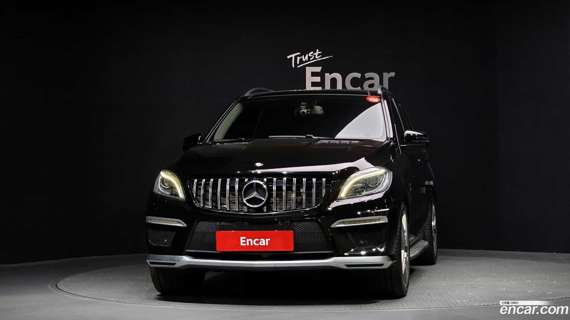 M-class Mercedes-Benz 2015.0-OUTER-003