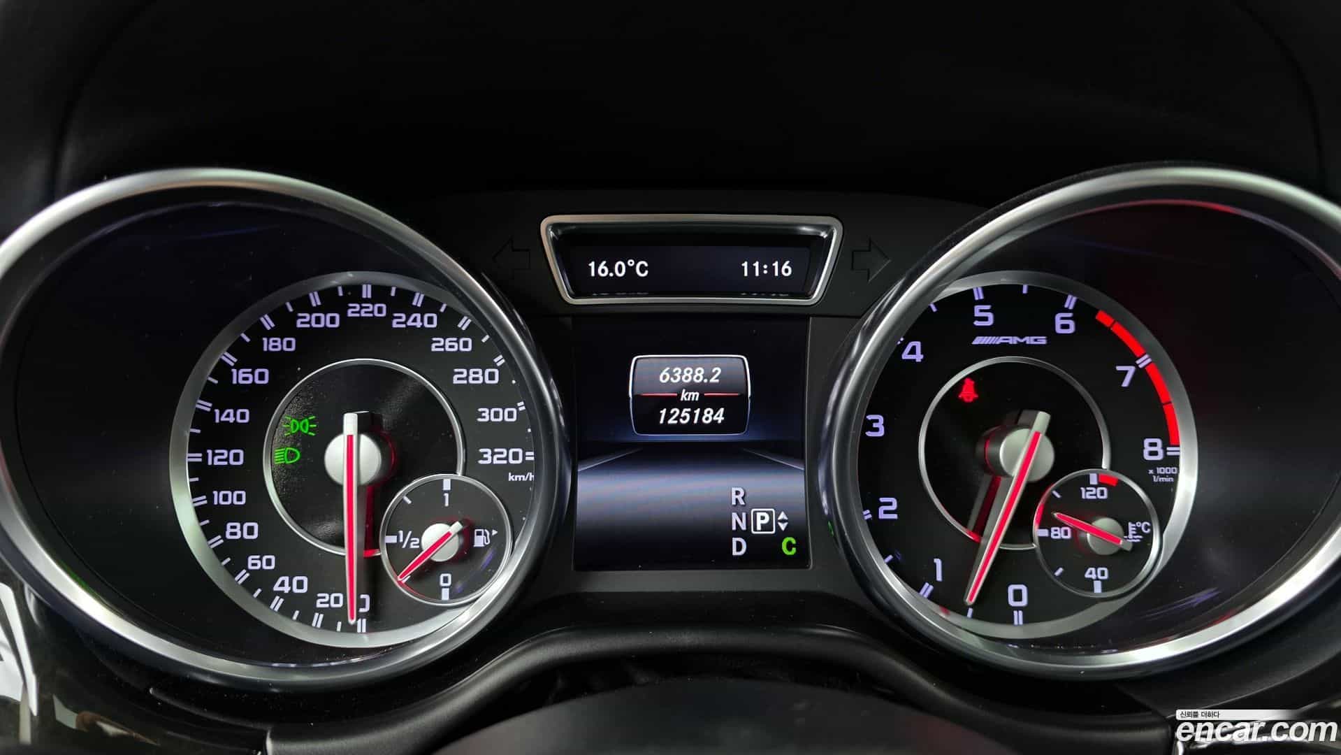 M-class Mercedes-Benz 2015.0-INNER-008