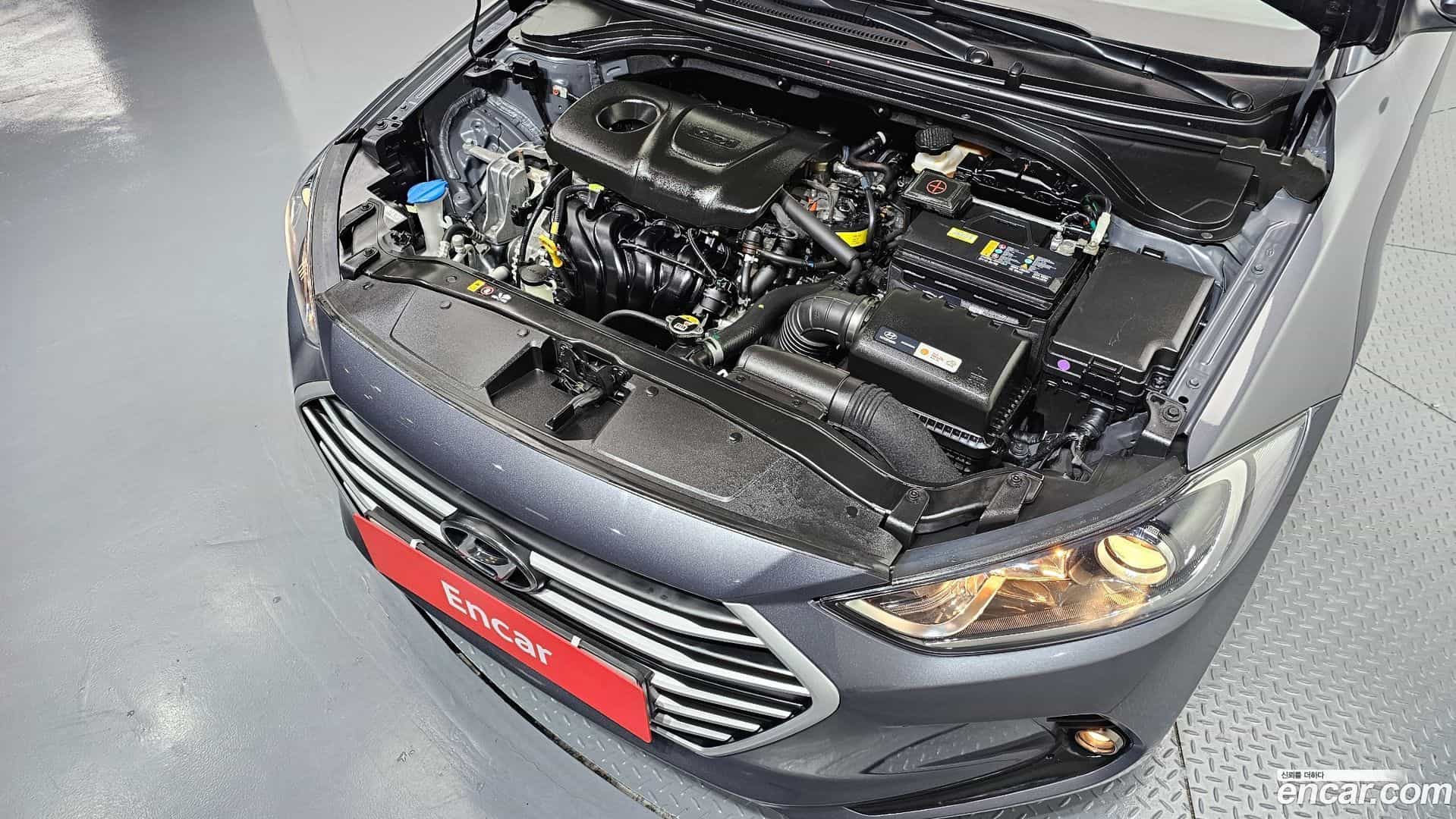 AVANTE Hyundai 2018.7-OUTER-006