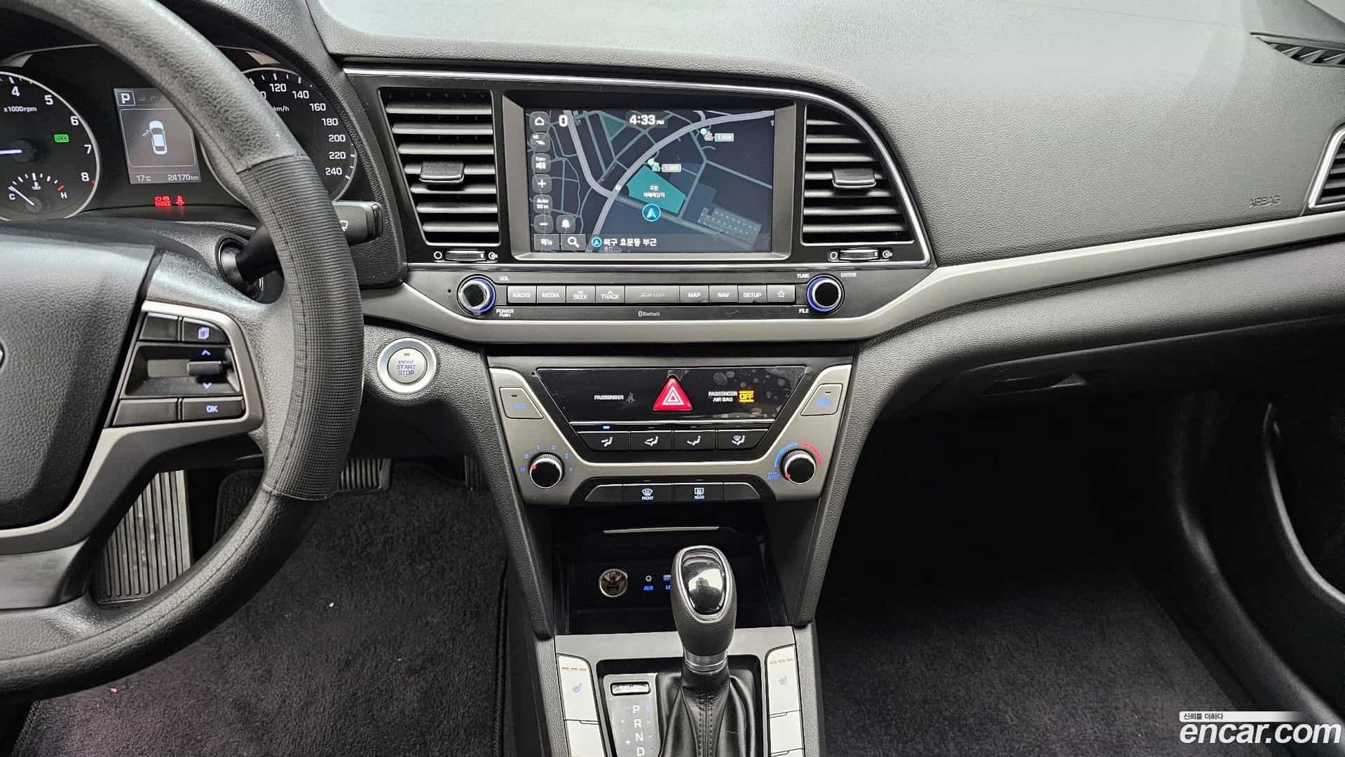 AVANTE Hyundai 2018.7-OPTION-018