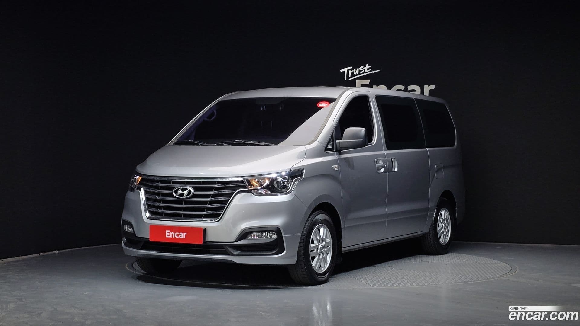 Main__Slider__Photo:Starex Hyundai 2019.6-0