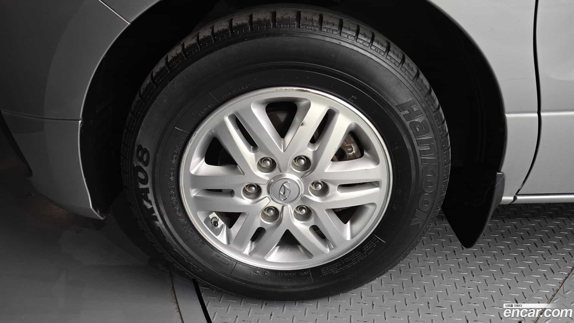 Starex Hyundai 2019.6-OUTER-005