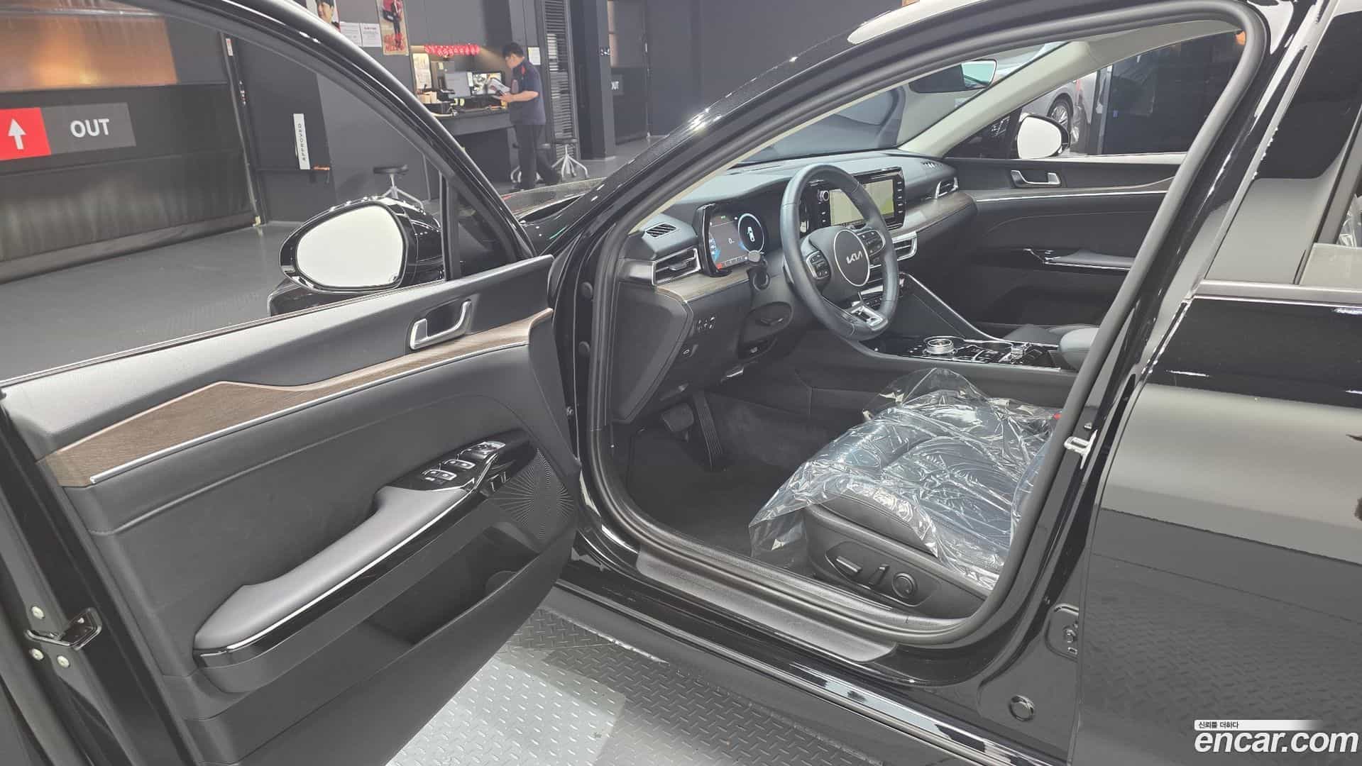 K5 Kia 2023.4-INNER-010