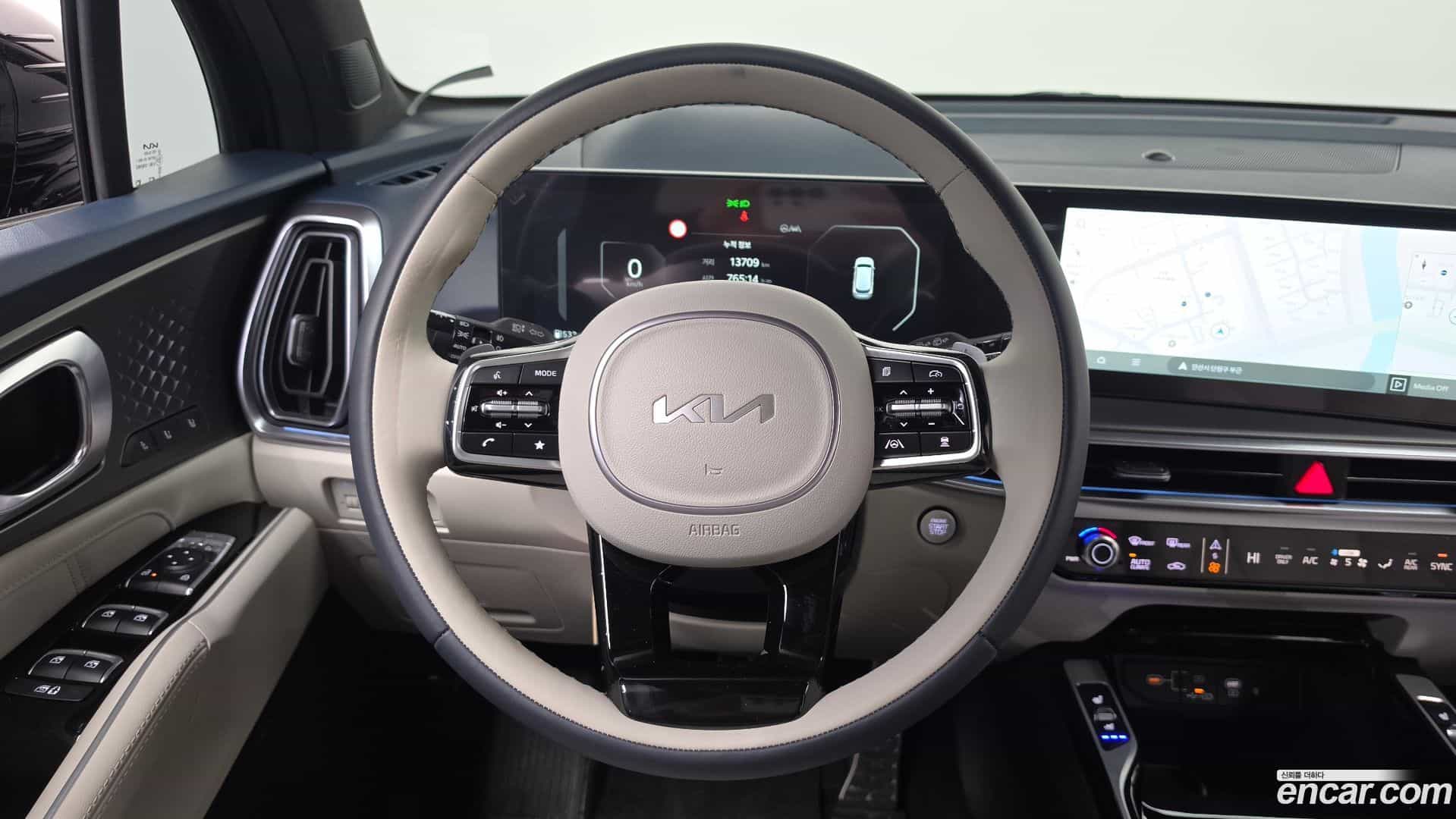Sorento Kia 2024.3-OPTION-017