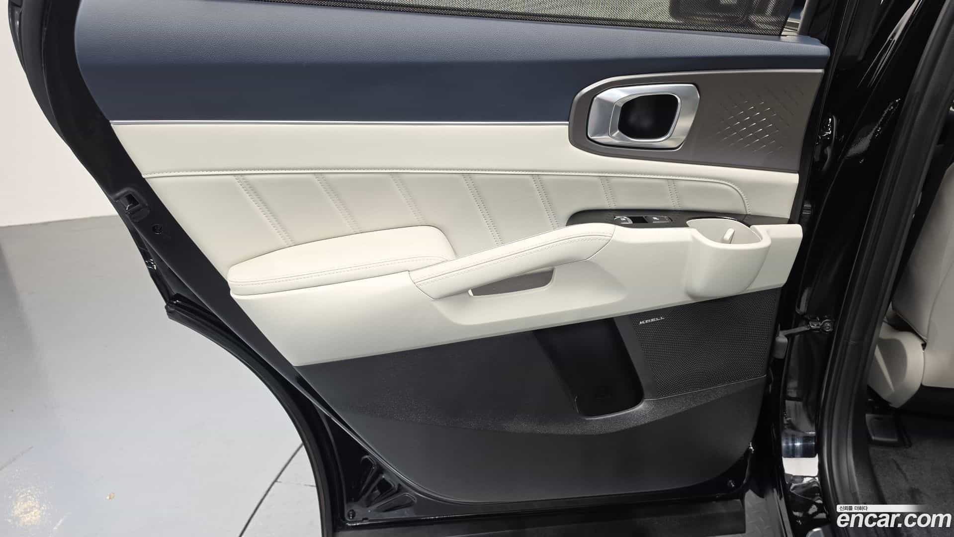 Sorento Kia 2024.3-INNER-035