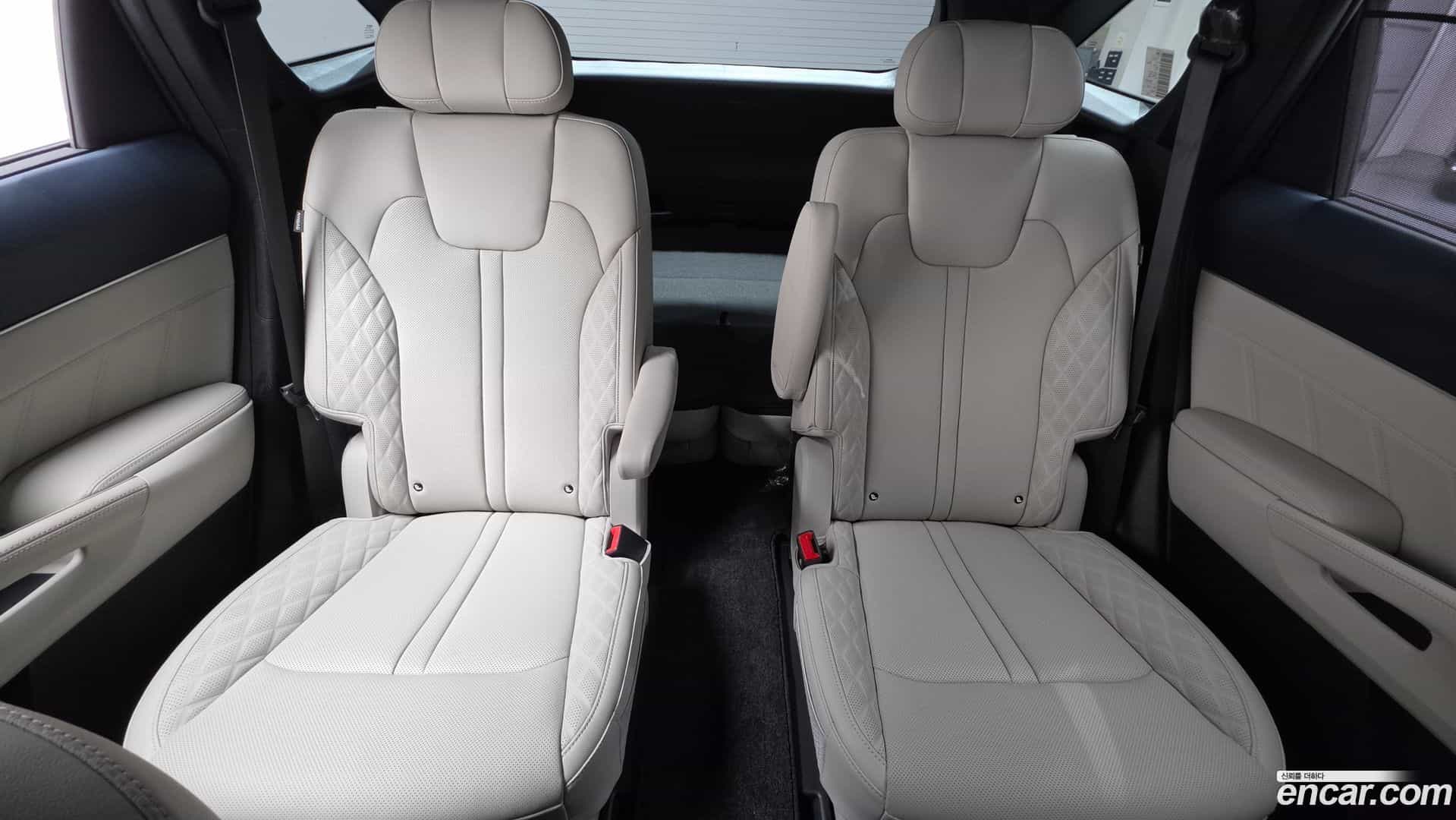 Sorento Kia 2024.3-OPTION-045