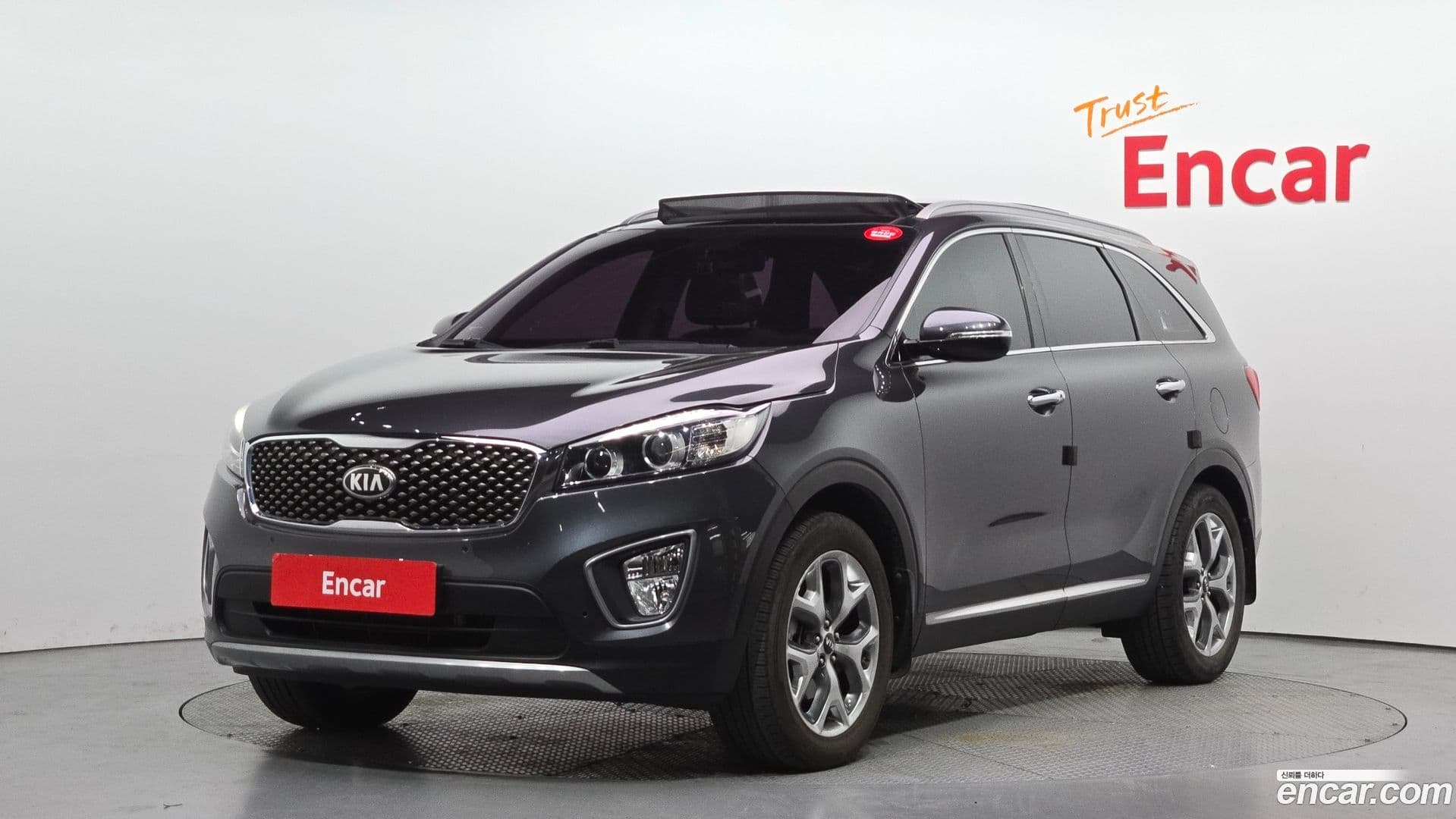 Main__Slider__Photo:Sorento Kia 2014.8-0