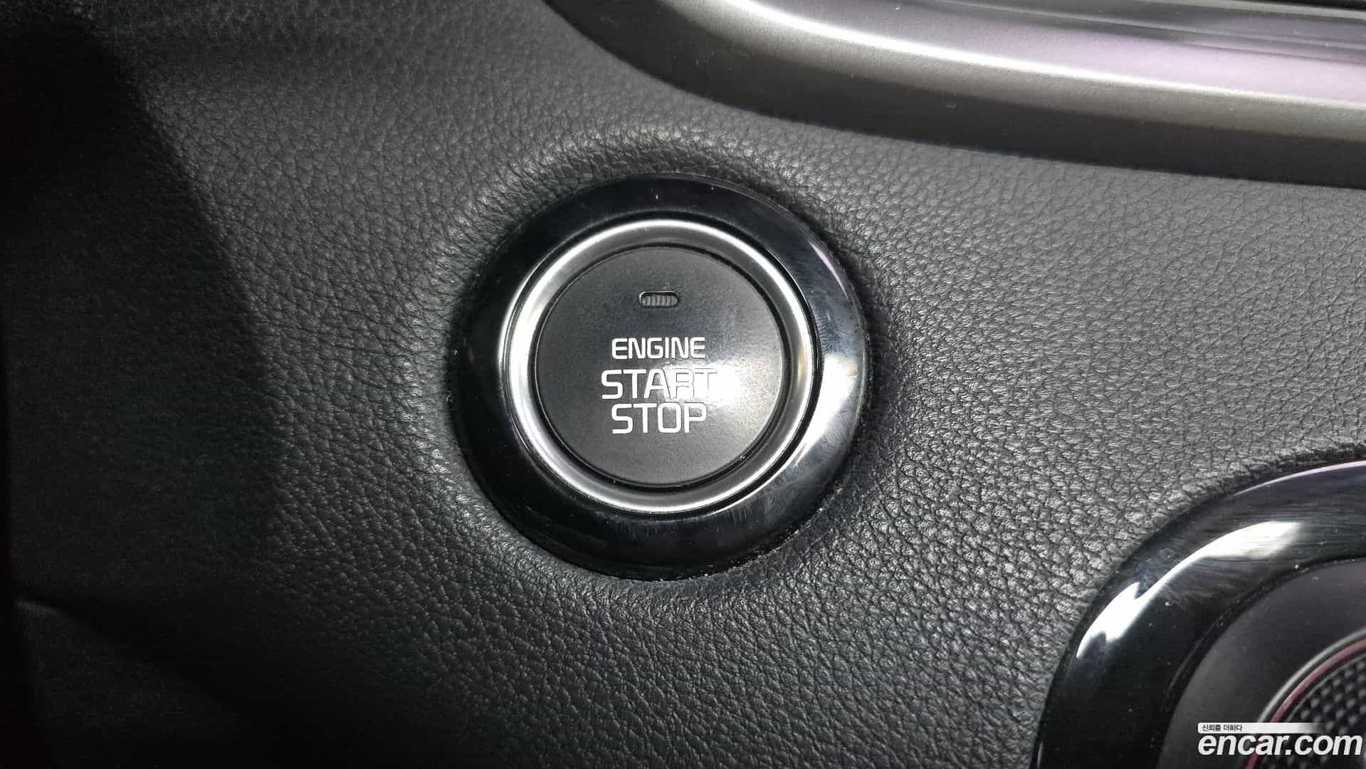 Sorento Kia 2014.8-OPTION-046