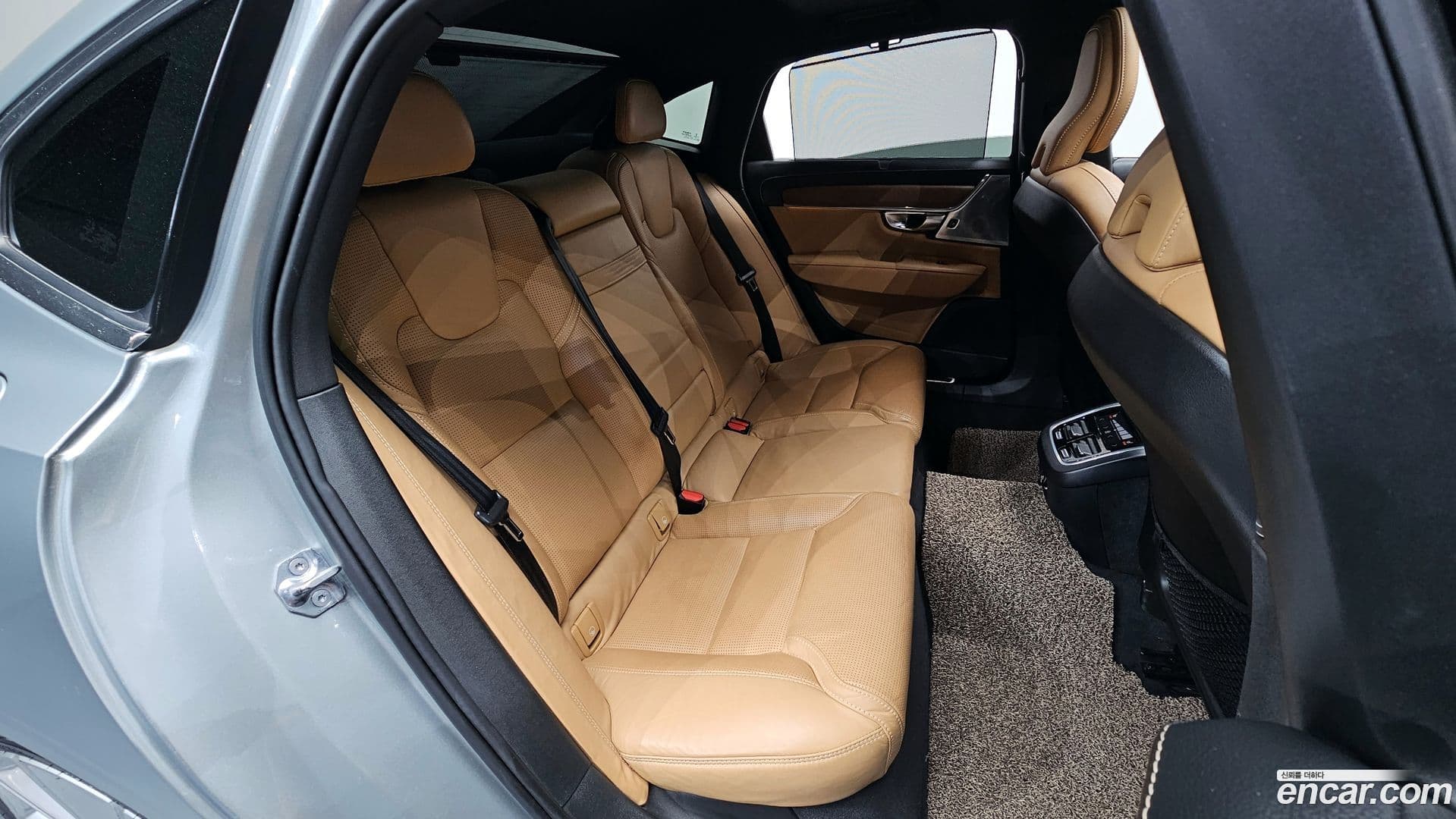 Main__Slider__Photo:S90 Volvo 2019.5-10