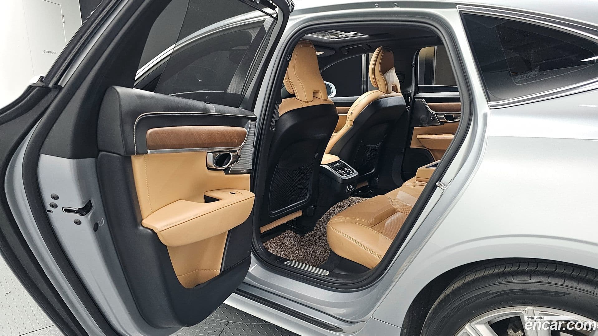 Main__Slider__Photo:S90 Volvo 2019.5-11