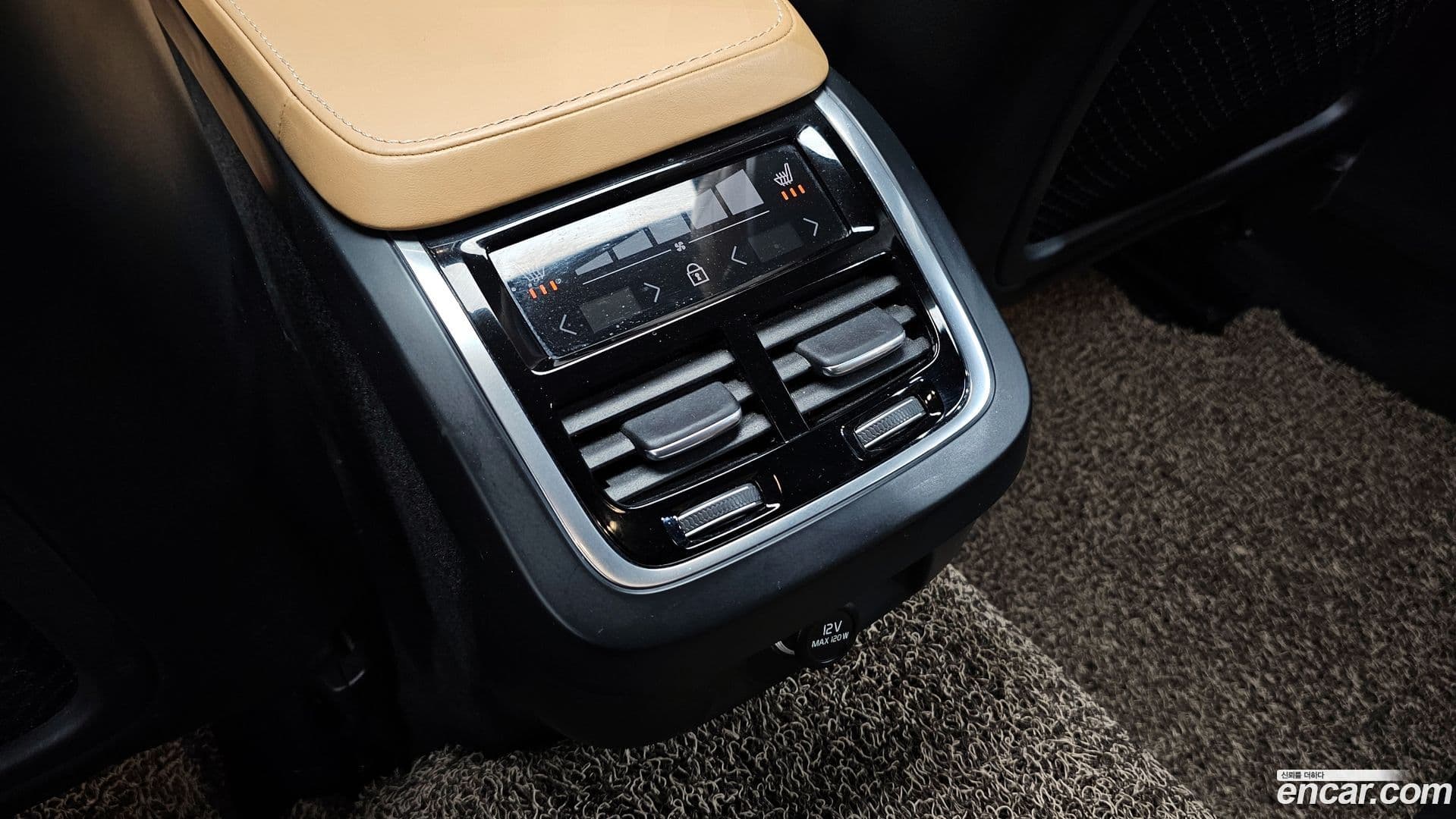 Main__Slider__Photo:S90 Volvo 2019.5-17