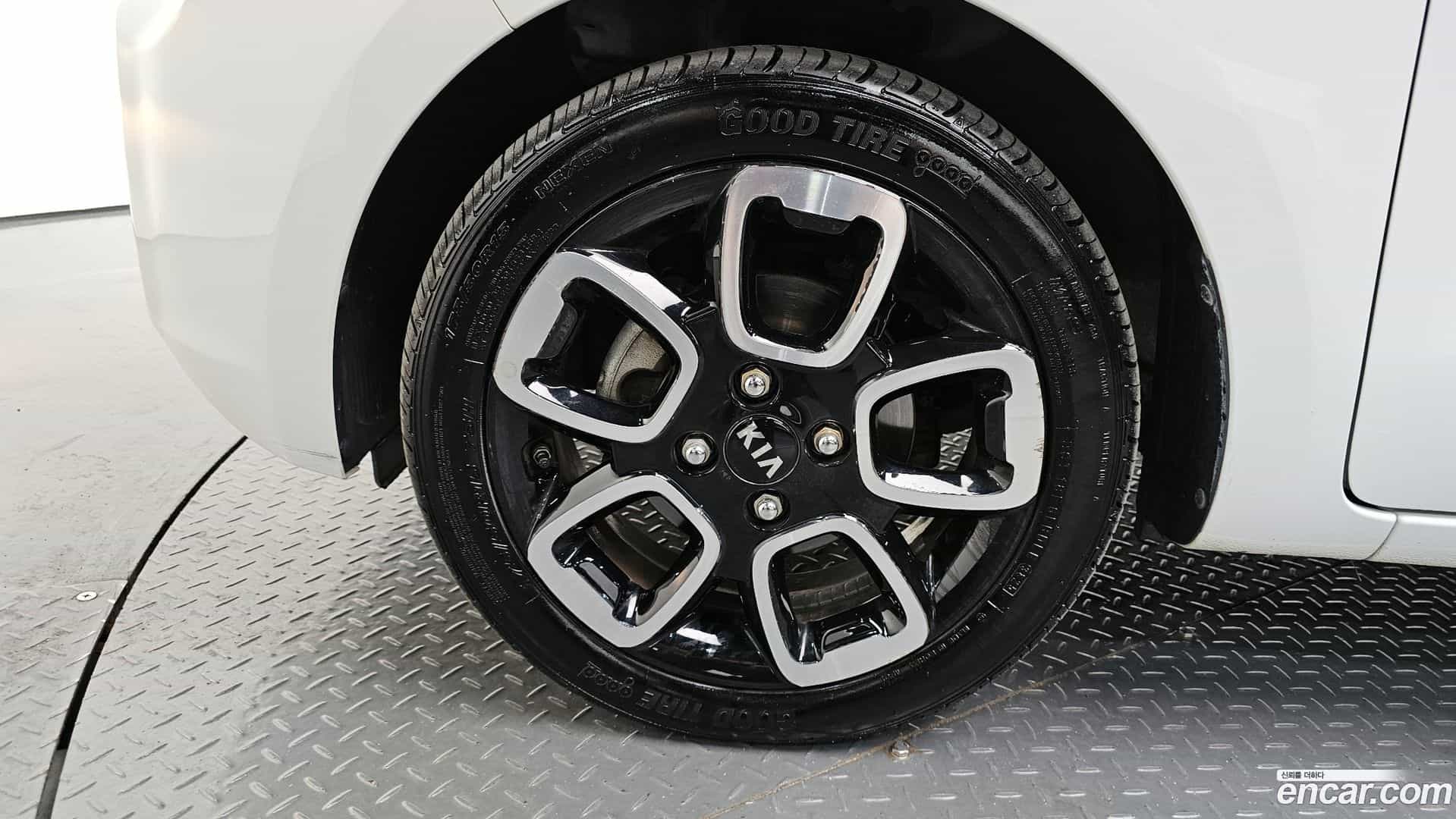 RAY Kia 2019.2-OUTER-005