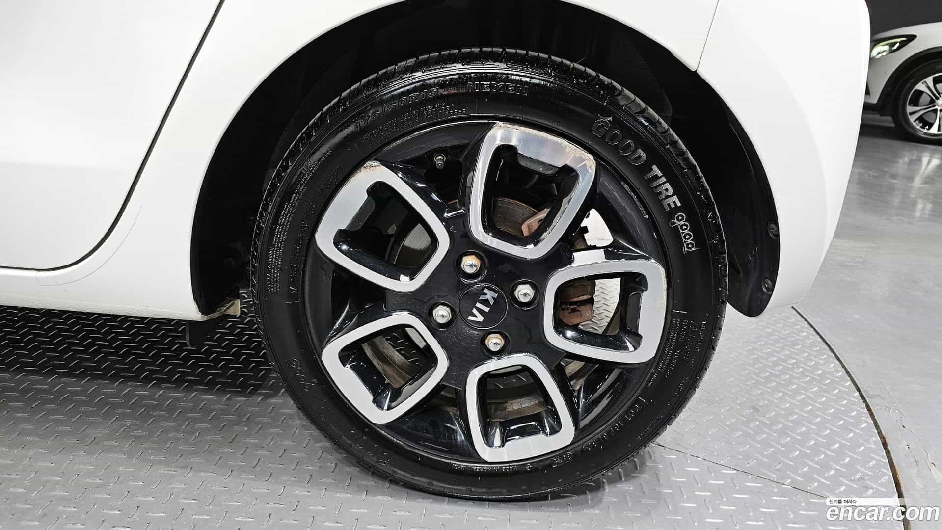 RAY Kia 2019.2-OUTER-031