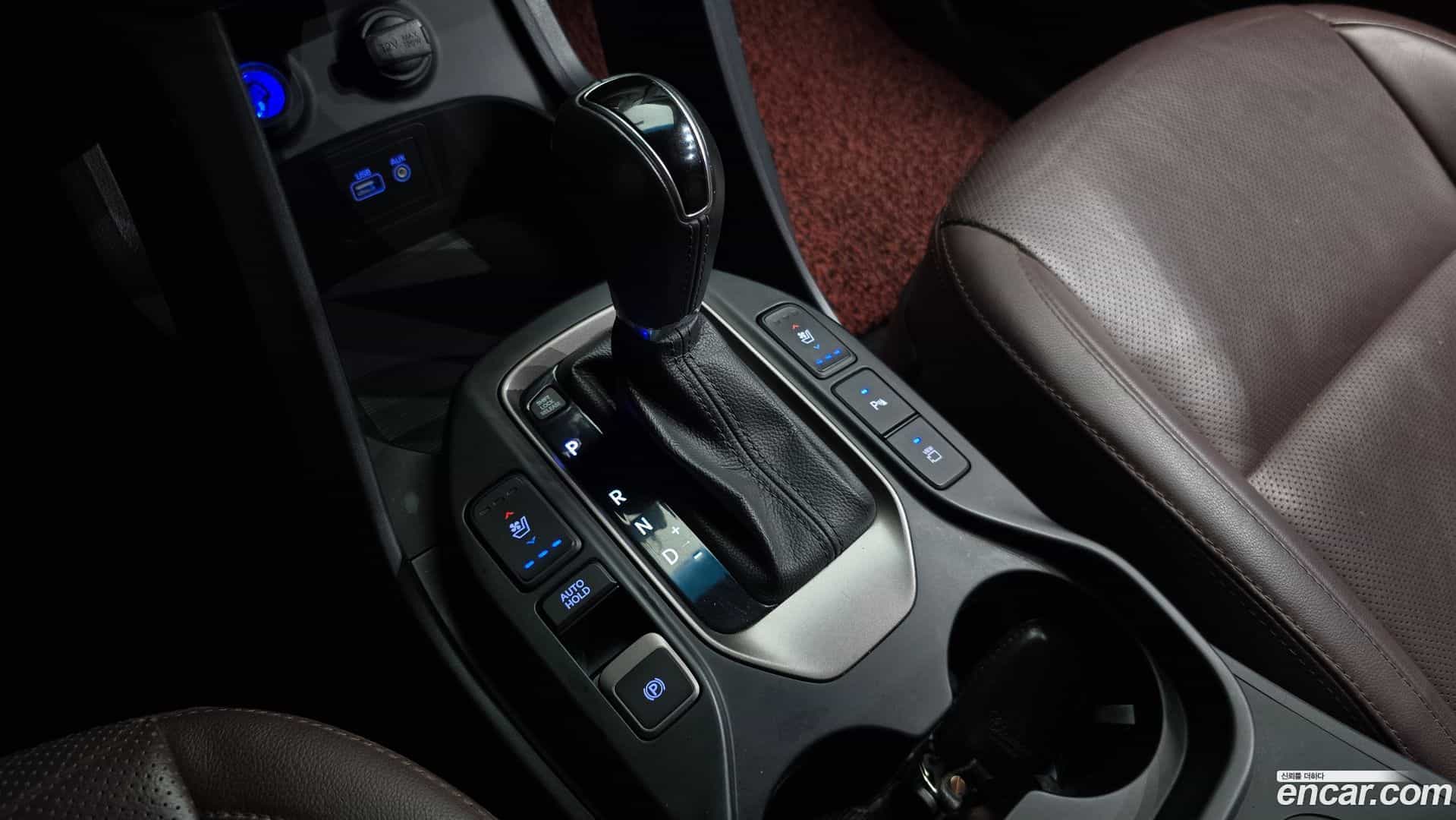 Santafe Hyundai 2017.2-INNER-009