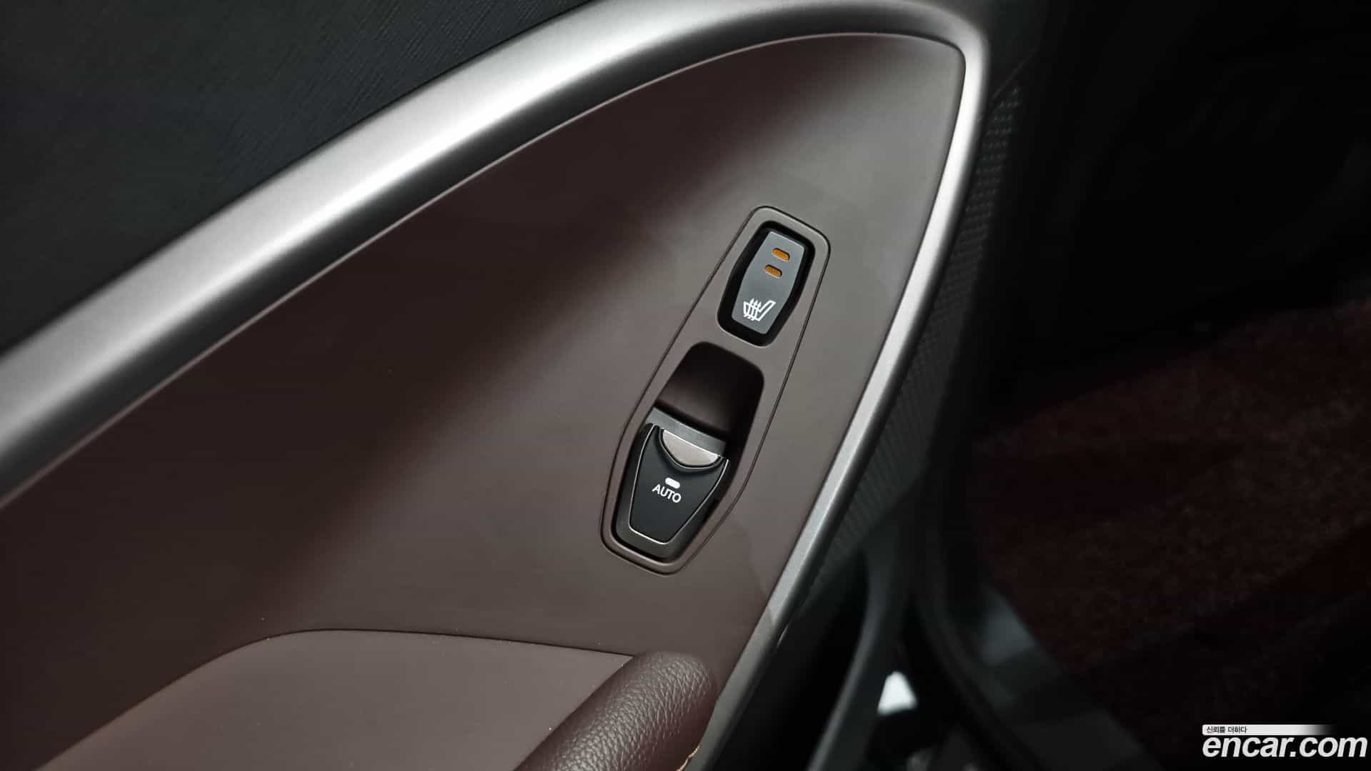 Santafe Hyundai 2017.2-OPTION-021