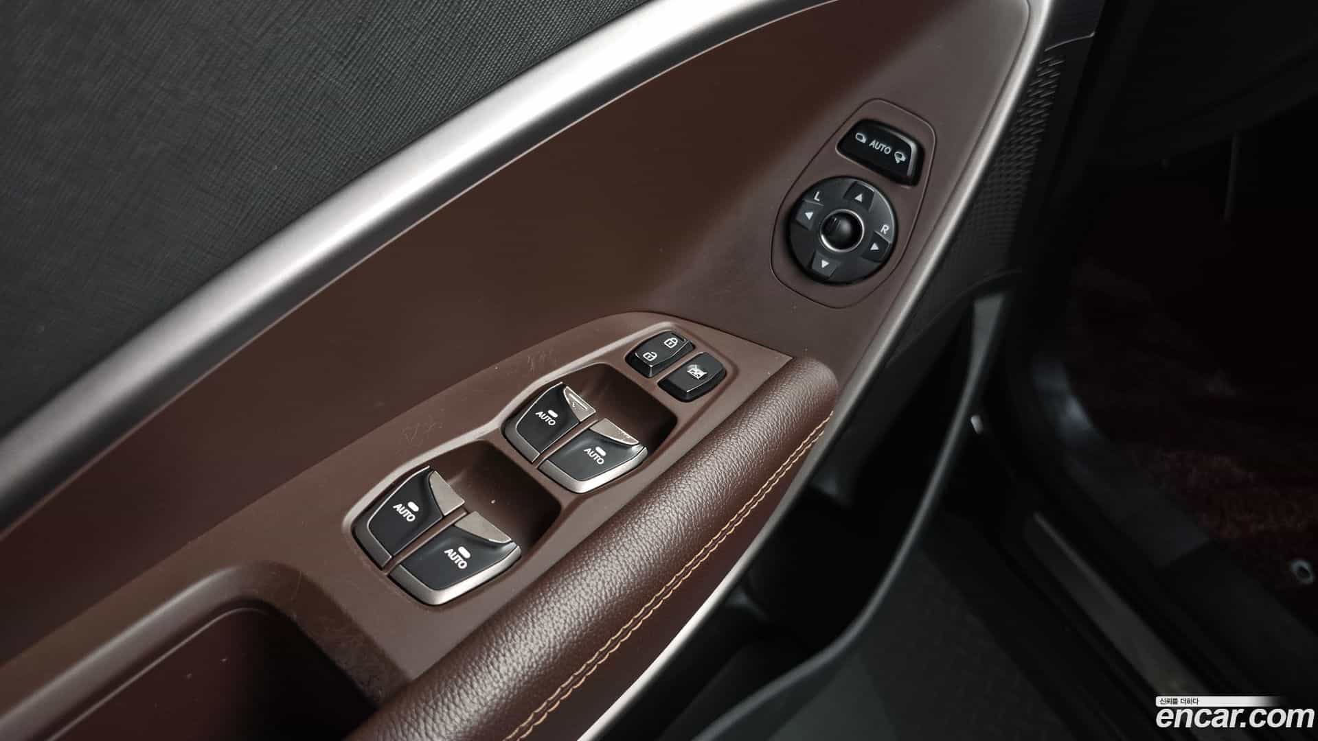 Santafe Hyundai 2017.2-OPTION-043