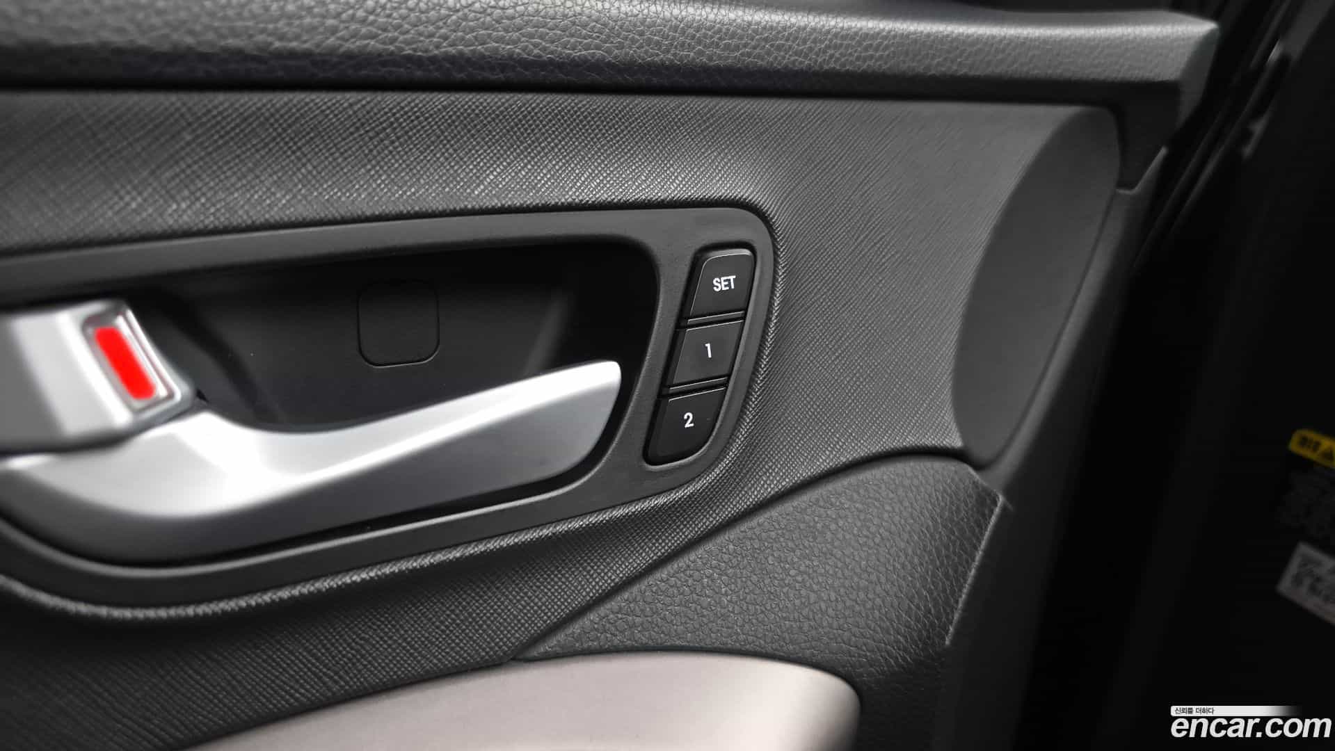 Santafe Hyundai 2017.2-OPTION-044