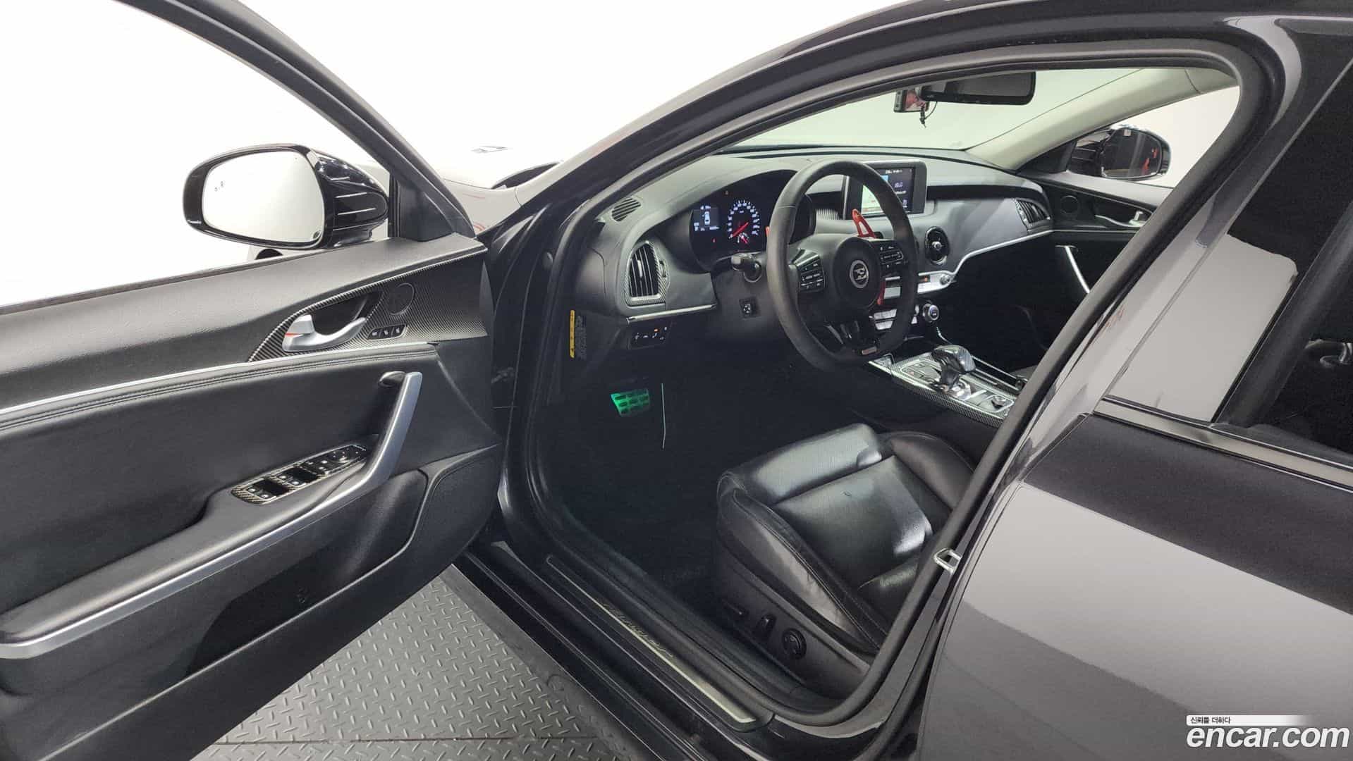 Stinger Kia 2017.9-INNER-010