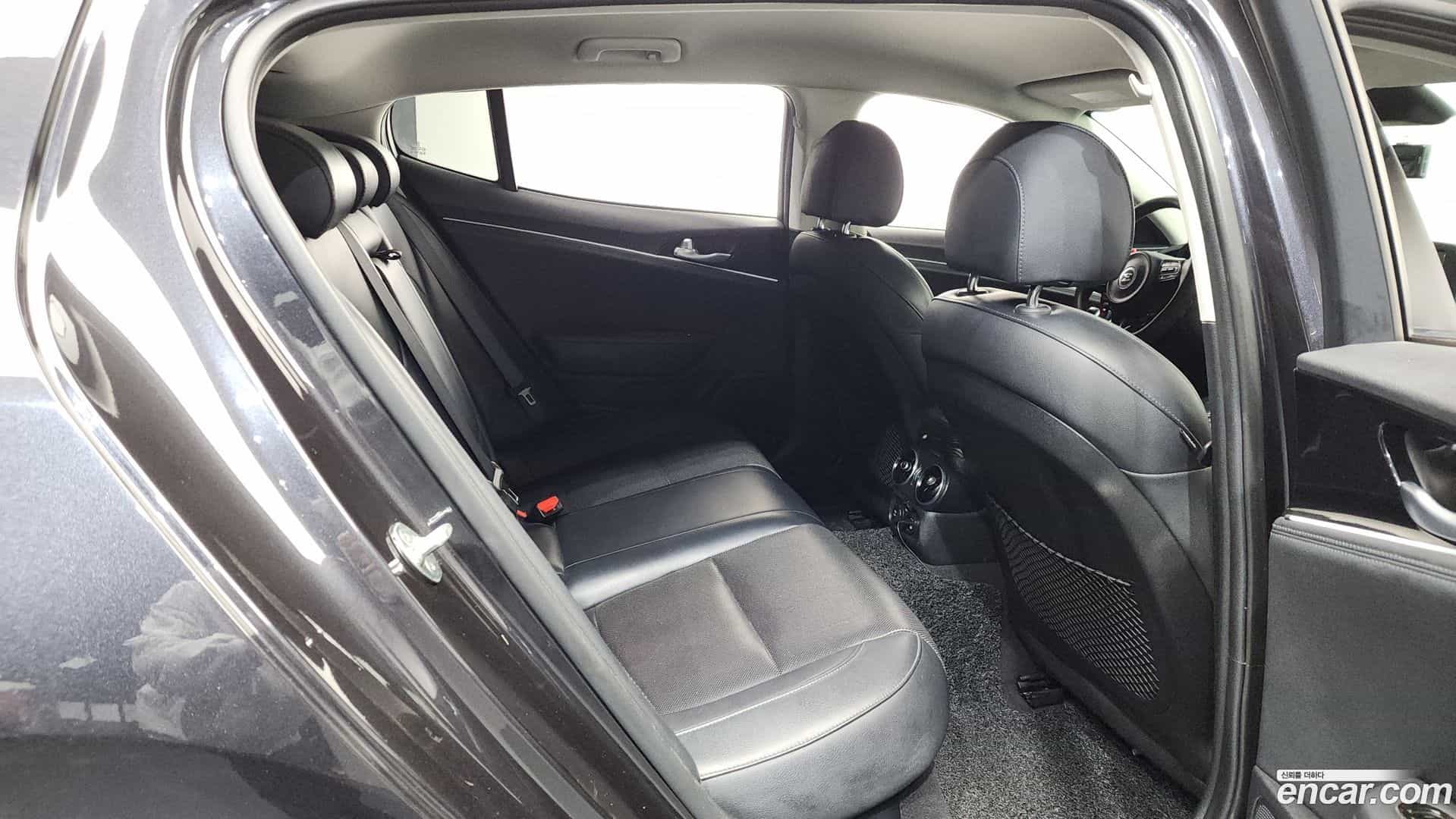 Stinger Kia 2017.9-OPTION-015