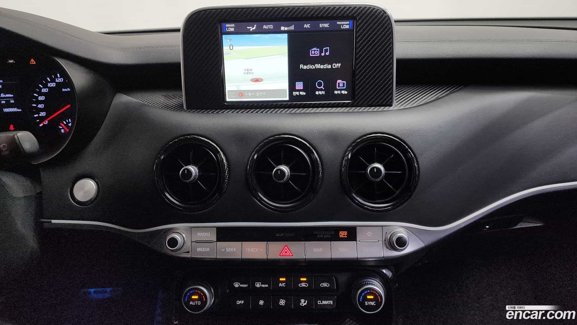 Stinger Kia 2017.9-OPTION-016