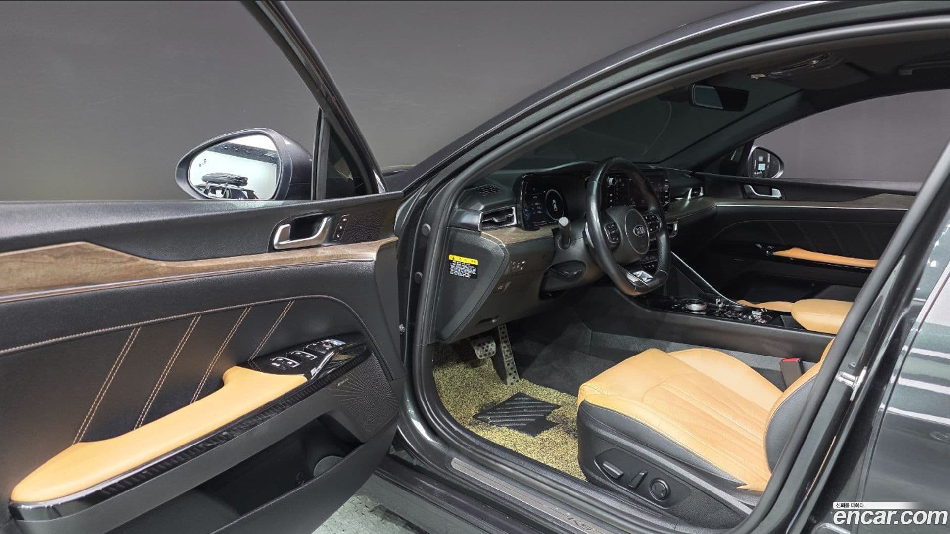 Main__Slider__Photo:K5 Kia 2020.4-9