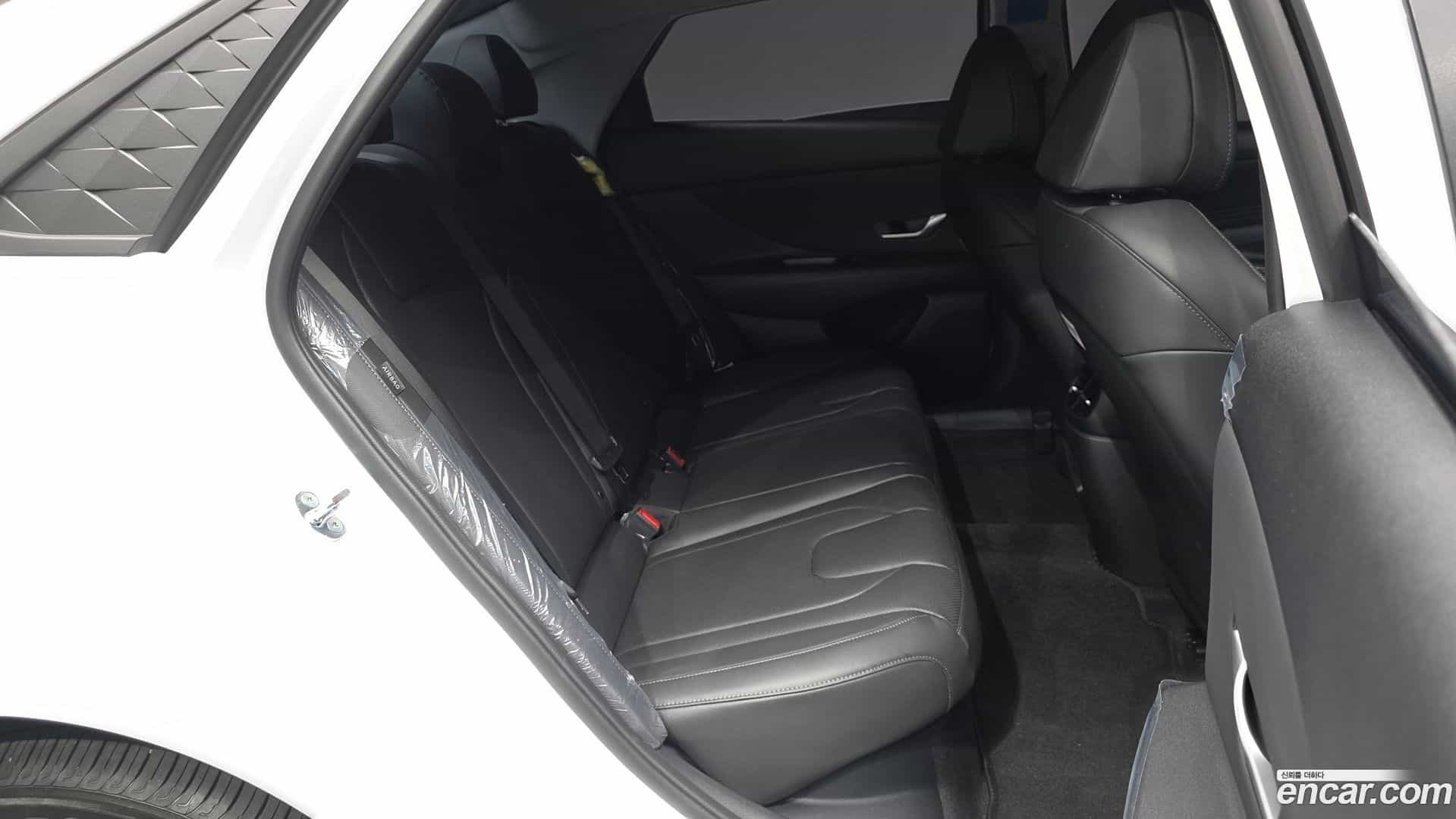 AVANTE Hyundai 2025.7-OPTION-016