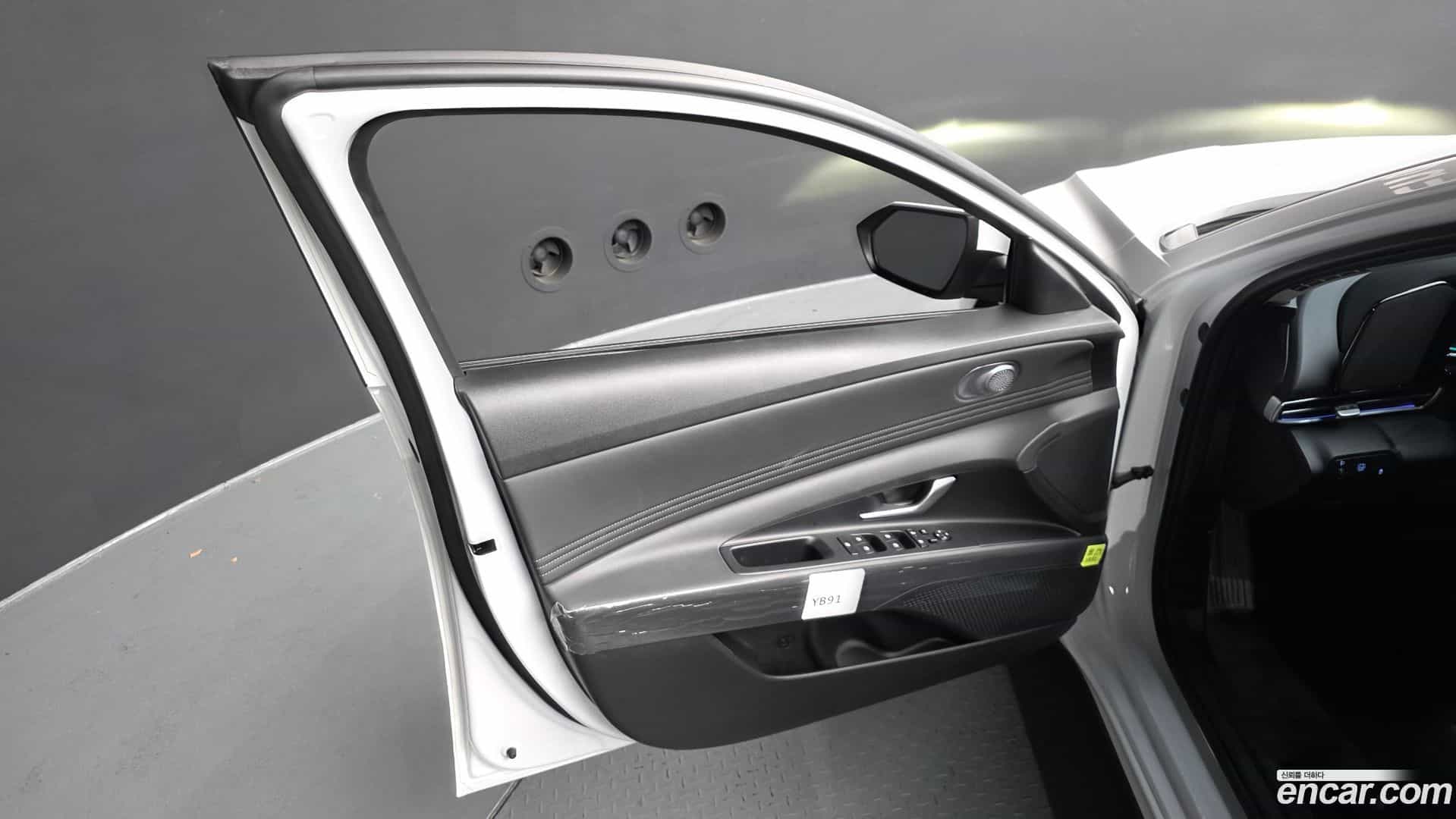 AVANTE Hyundai 2025.7-INNER-034