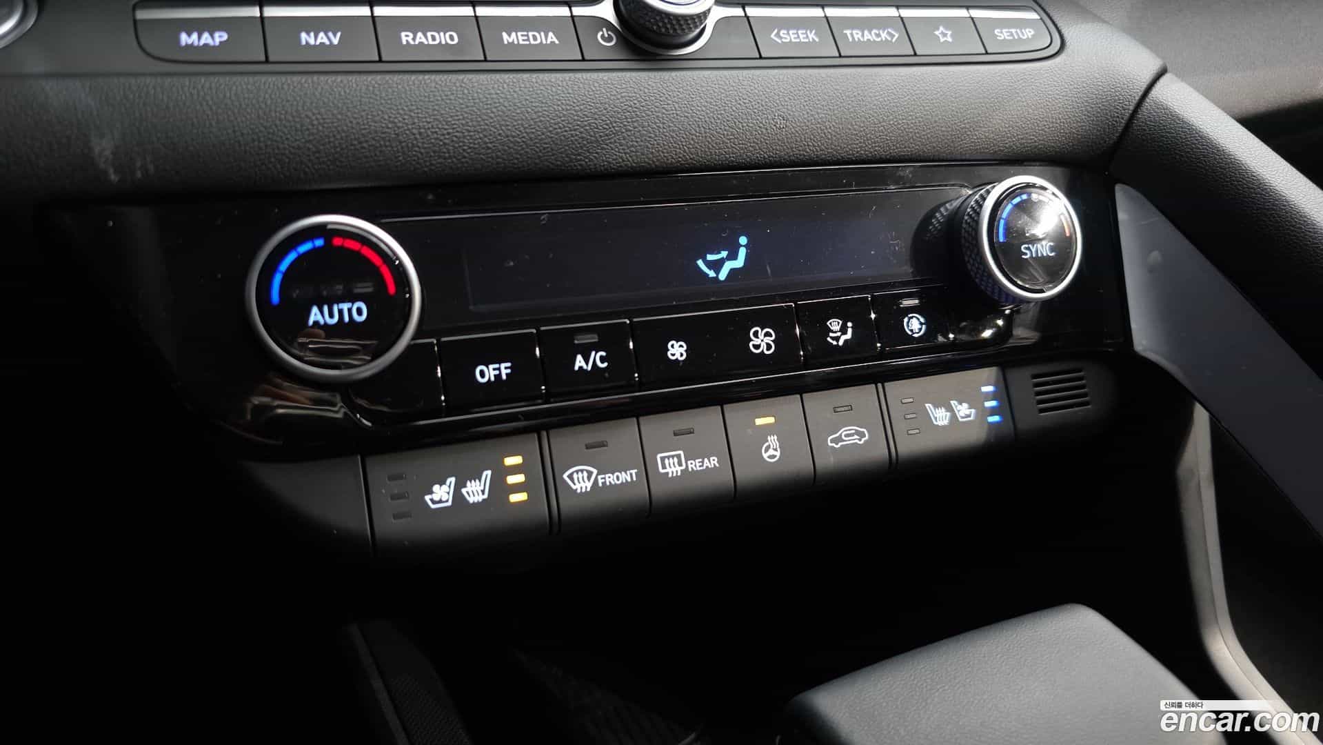 AVANTE Hyundai 2025.7-OPTION-045