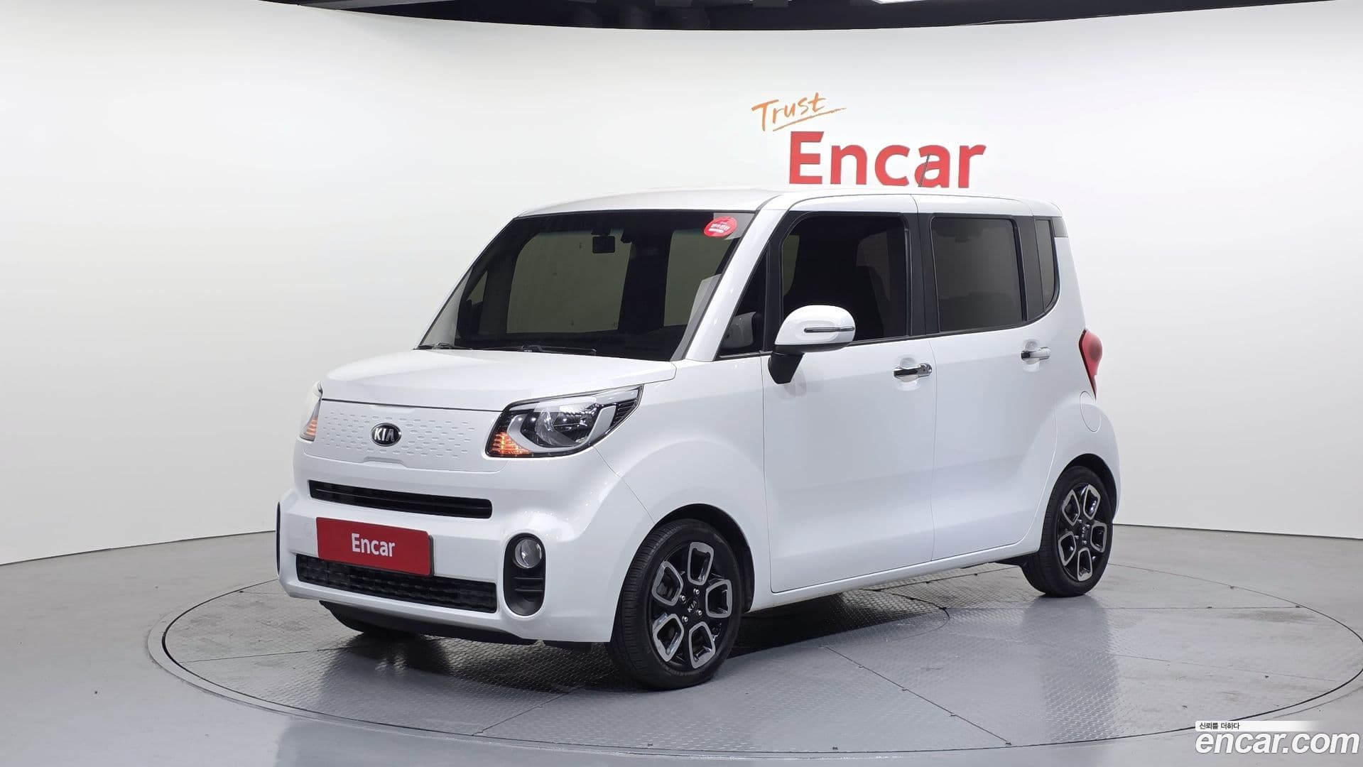 Main__Slider__Photo:RAY Kia 2018.8-0