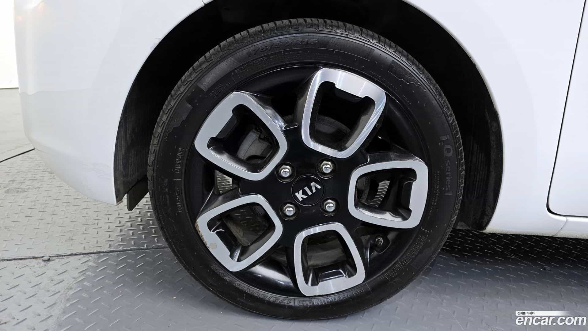RAY Kia 2018.8-OUTER-005