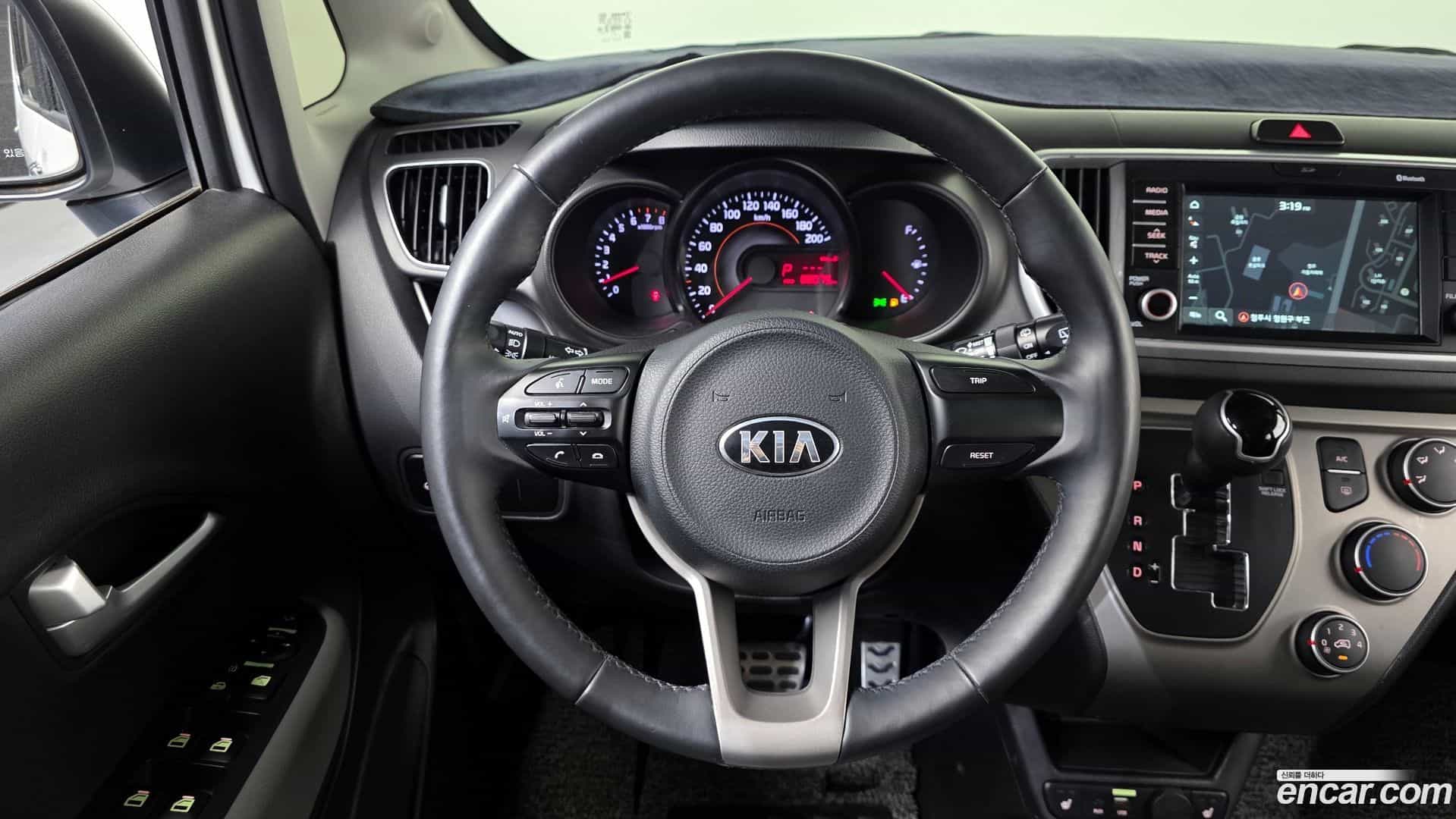 RAY Kia 2018.8-OPTION-019