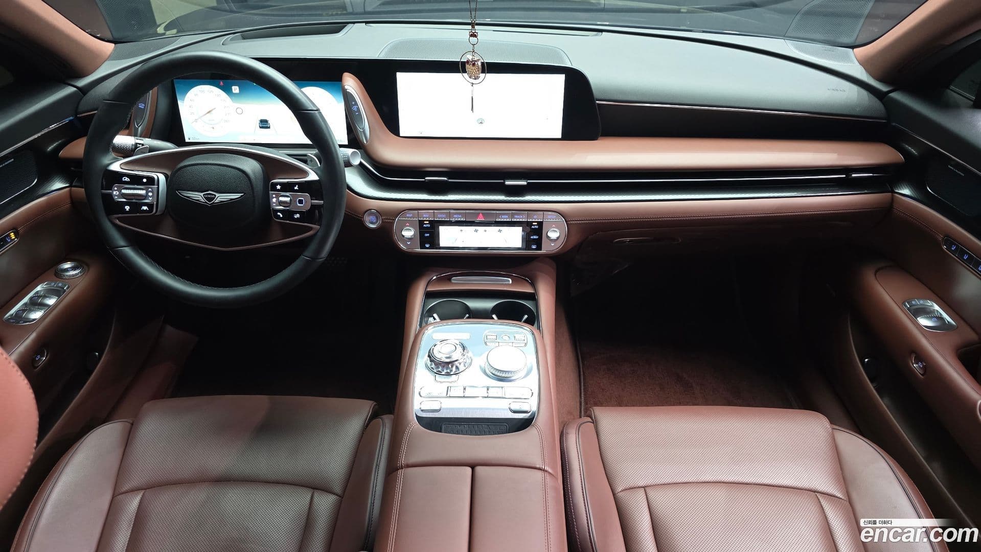 Main__Slider__Photo:G90 Genesis 2022.11-6