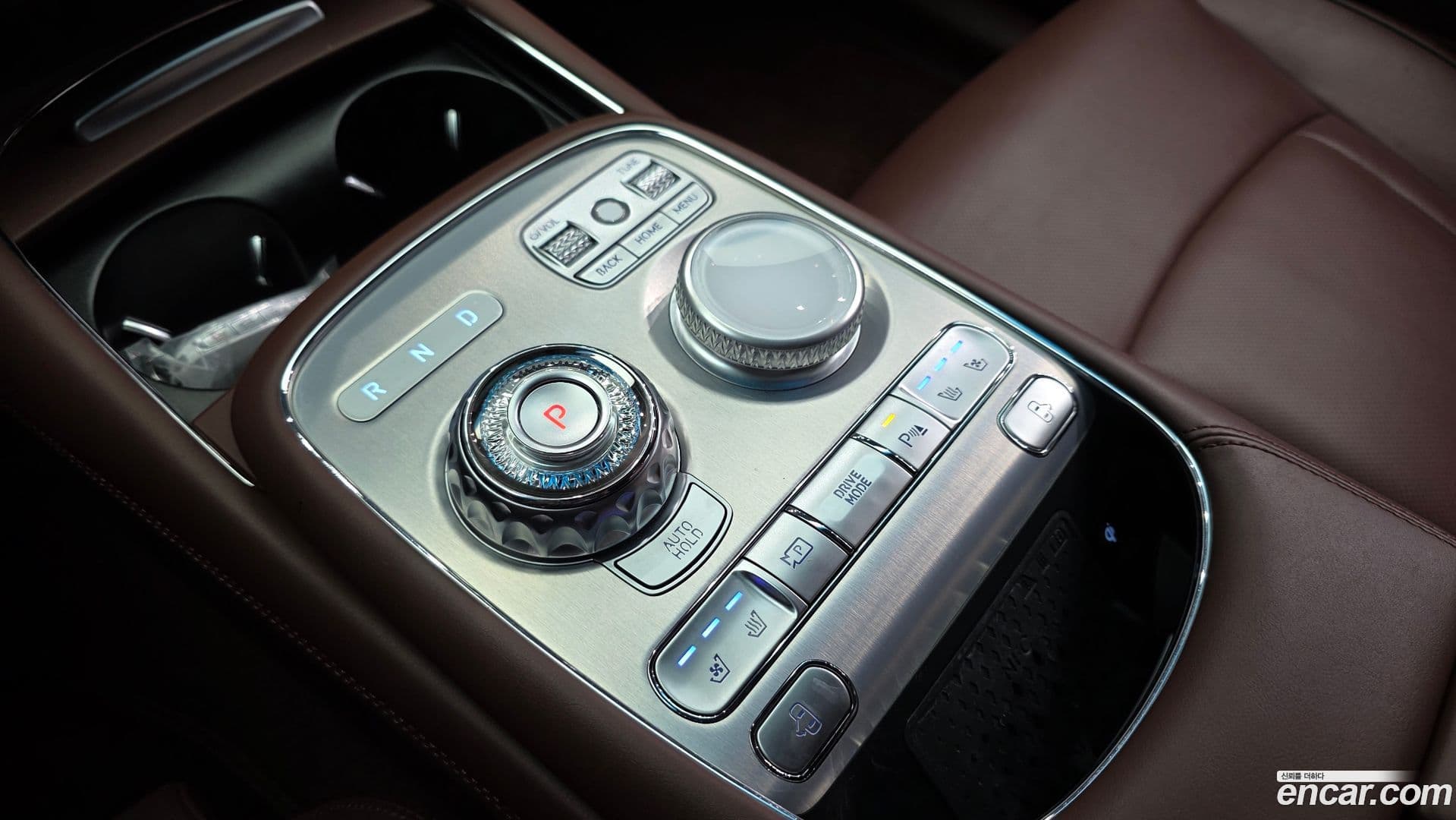 Main__Slider__Photo:G90 Genesis 2022.11-8