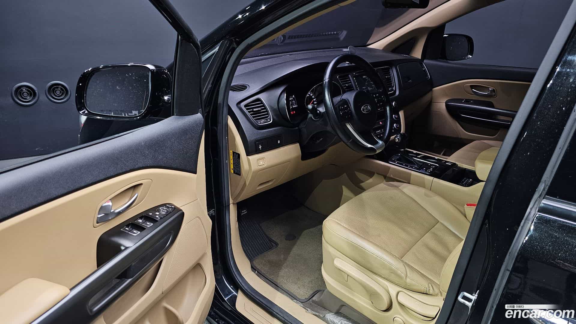 Canival Kia 2015.9-INNER-010