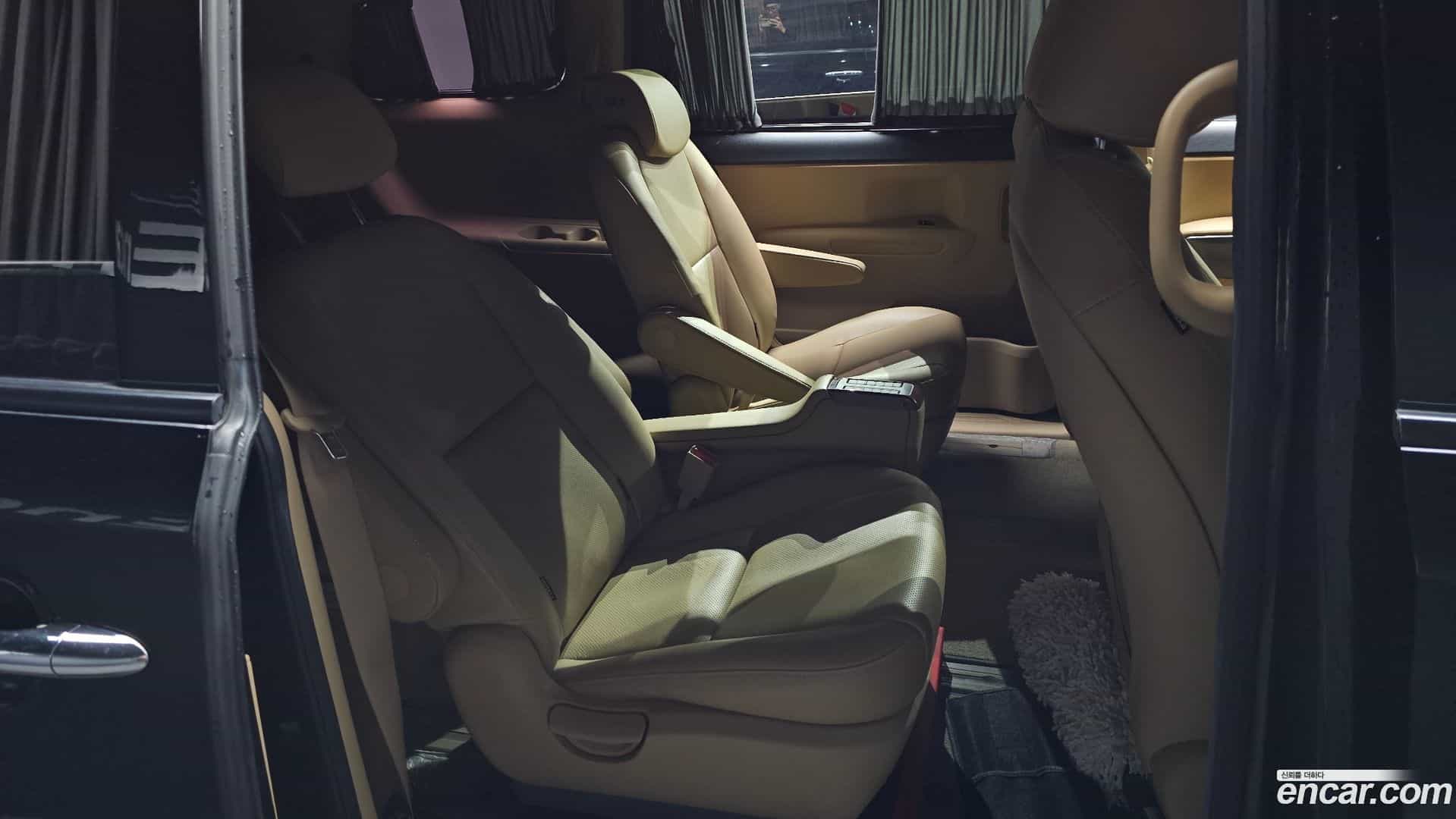 Canival Kia 2015.9-OPTION-016