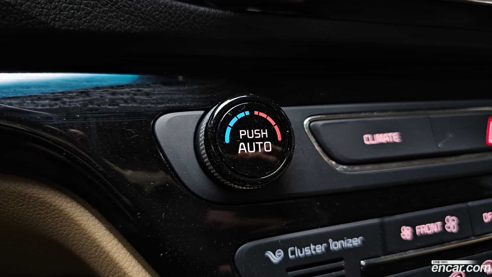 Canival Kia 2015.9-OPTION-042