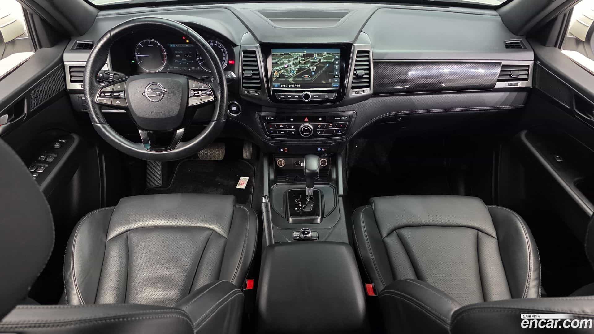 Rexton KG Mobility 2021.10-INNER-007