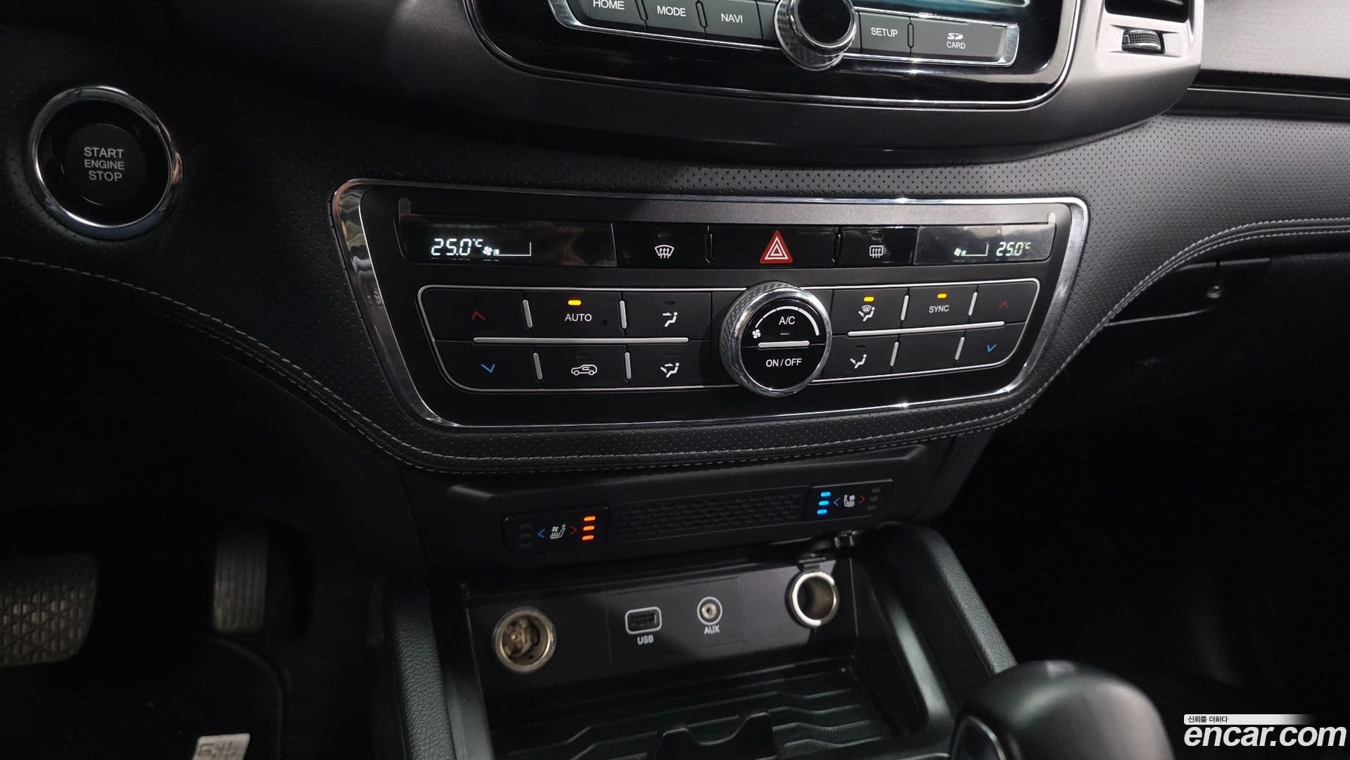Main__Slider__Photo:Rexton KG Mobility 2021.10-15